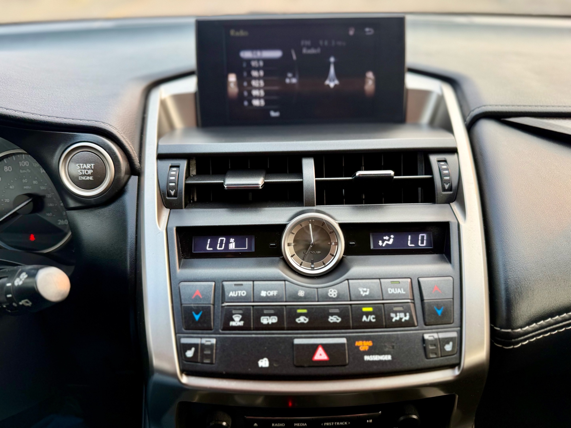/uncoolautosales/2016-Lexus-NX200t-5418435257565848.jpg