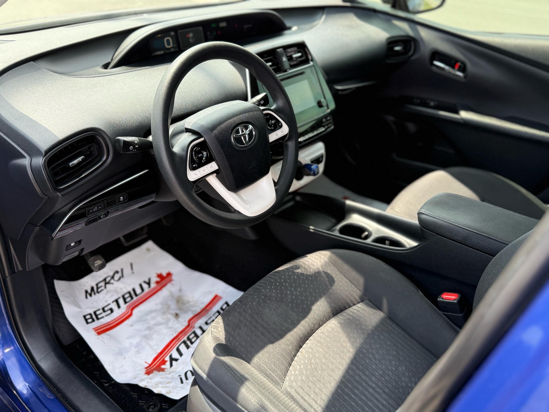 /uncoolautosales/2018-Toyota-Prius-21515528388538963.jpg