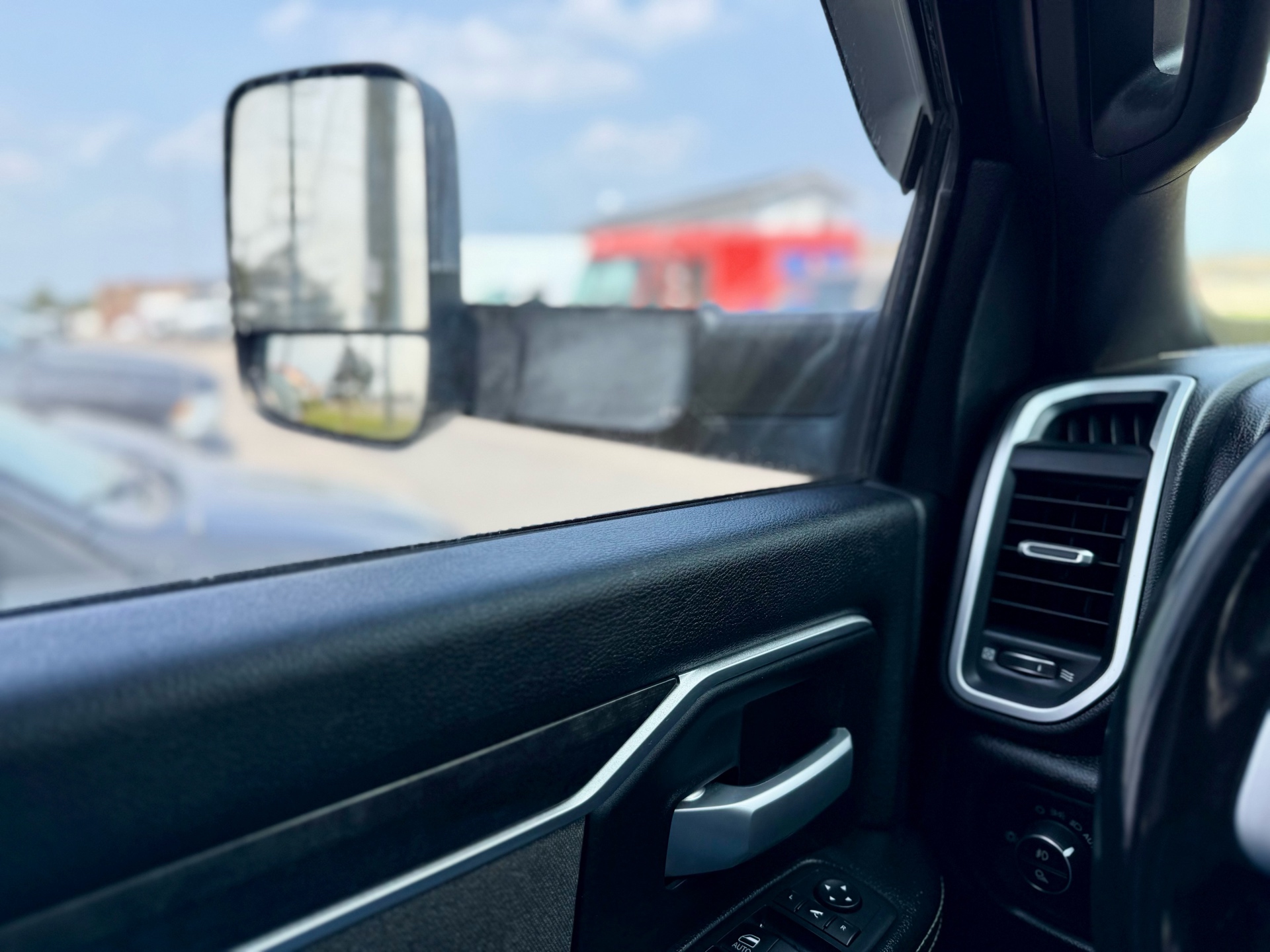 /uncoolautosales/2019-Ram-2500-9792143410224177.jpg