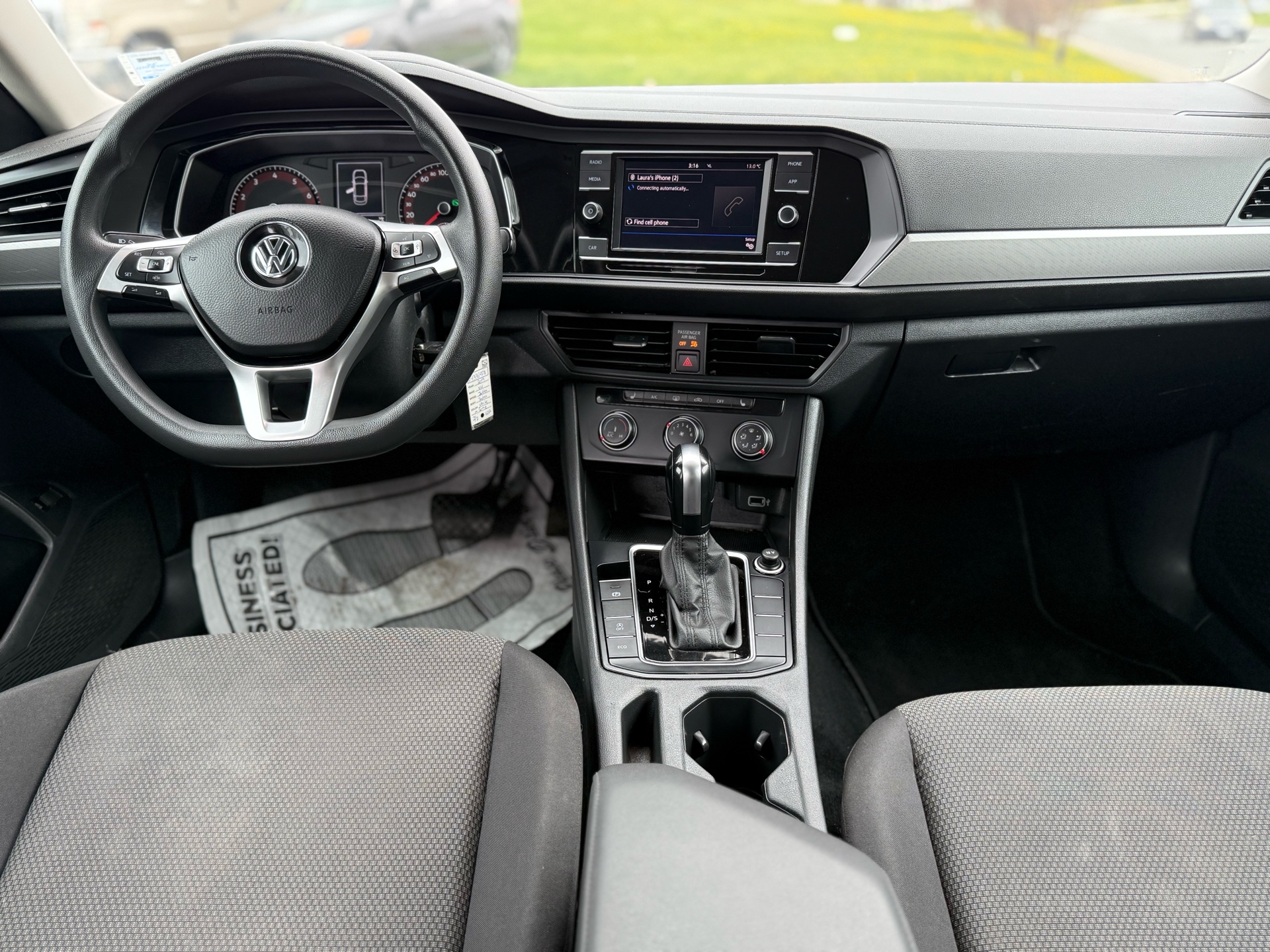 /uncoolautosales/2019-Volkswagen-Jetta-09119423784449565.jpg