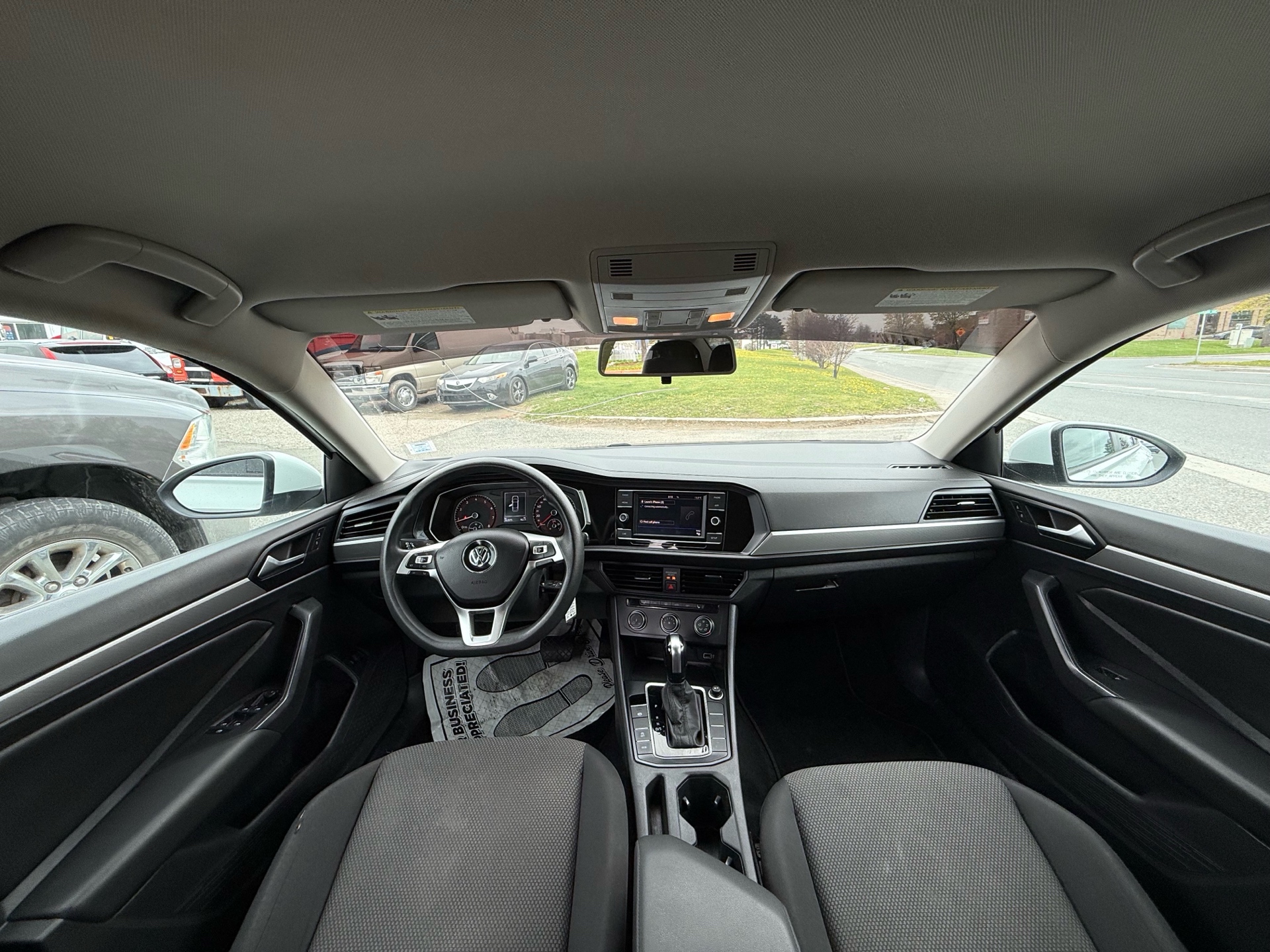 /uncoolautosales/2019-Volkswagen-Jetta-7772705441304184.jpg