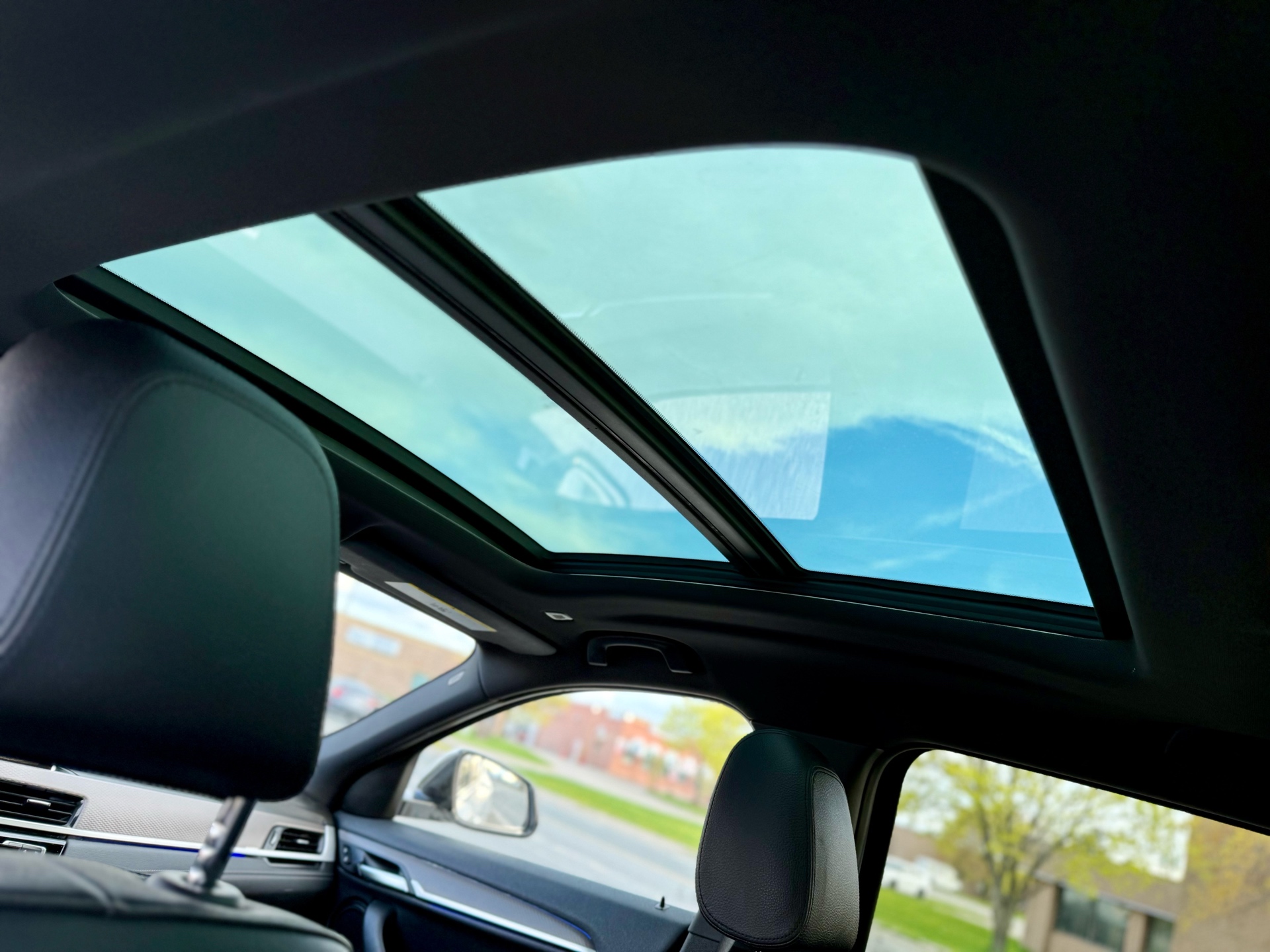 /uncoolautosales/2020-BMW-X2-38359799761394187.jpg