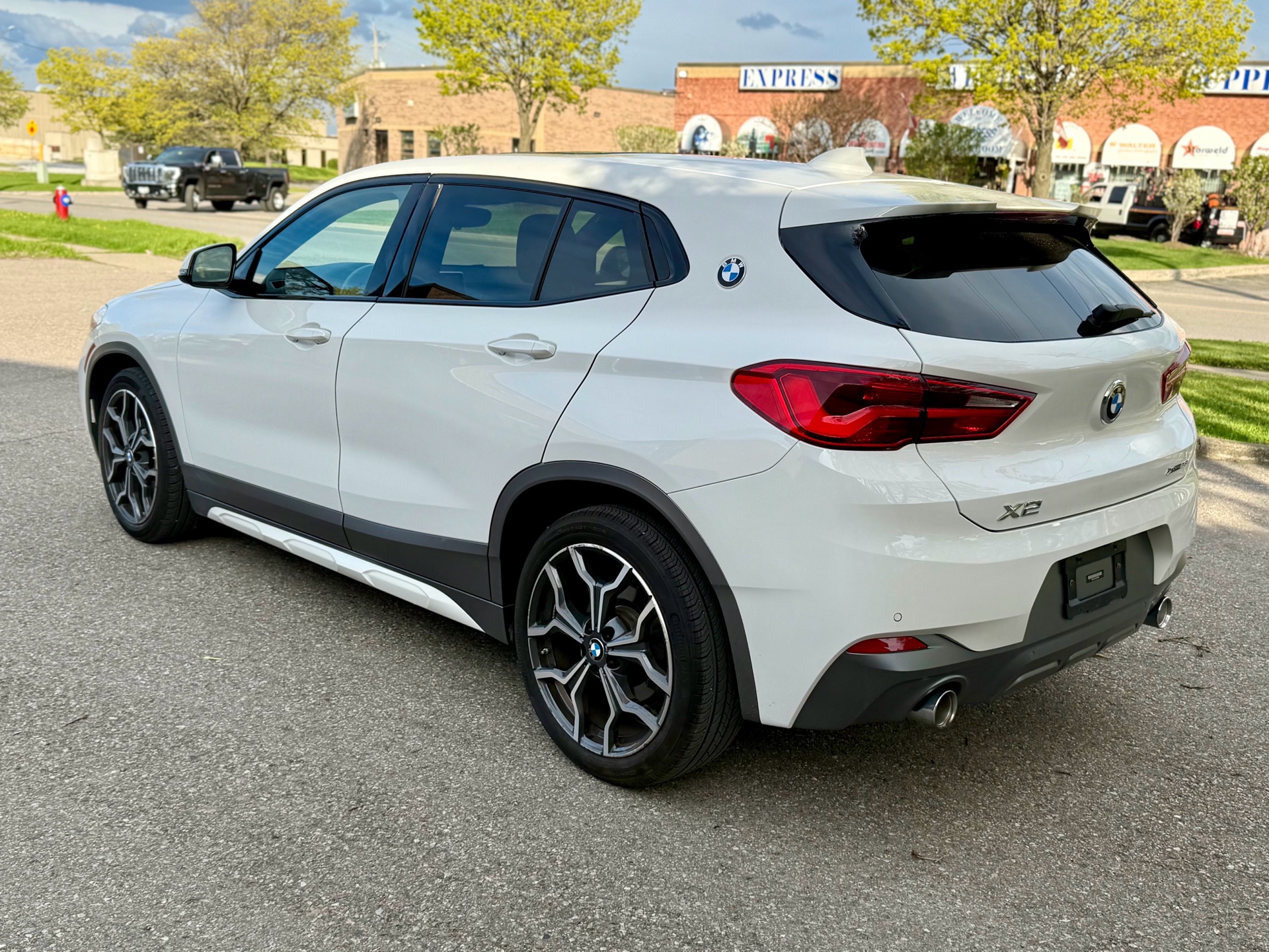 /uncoolautosales/2020-BMW-X2-754796993676508.jpg