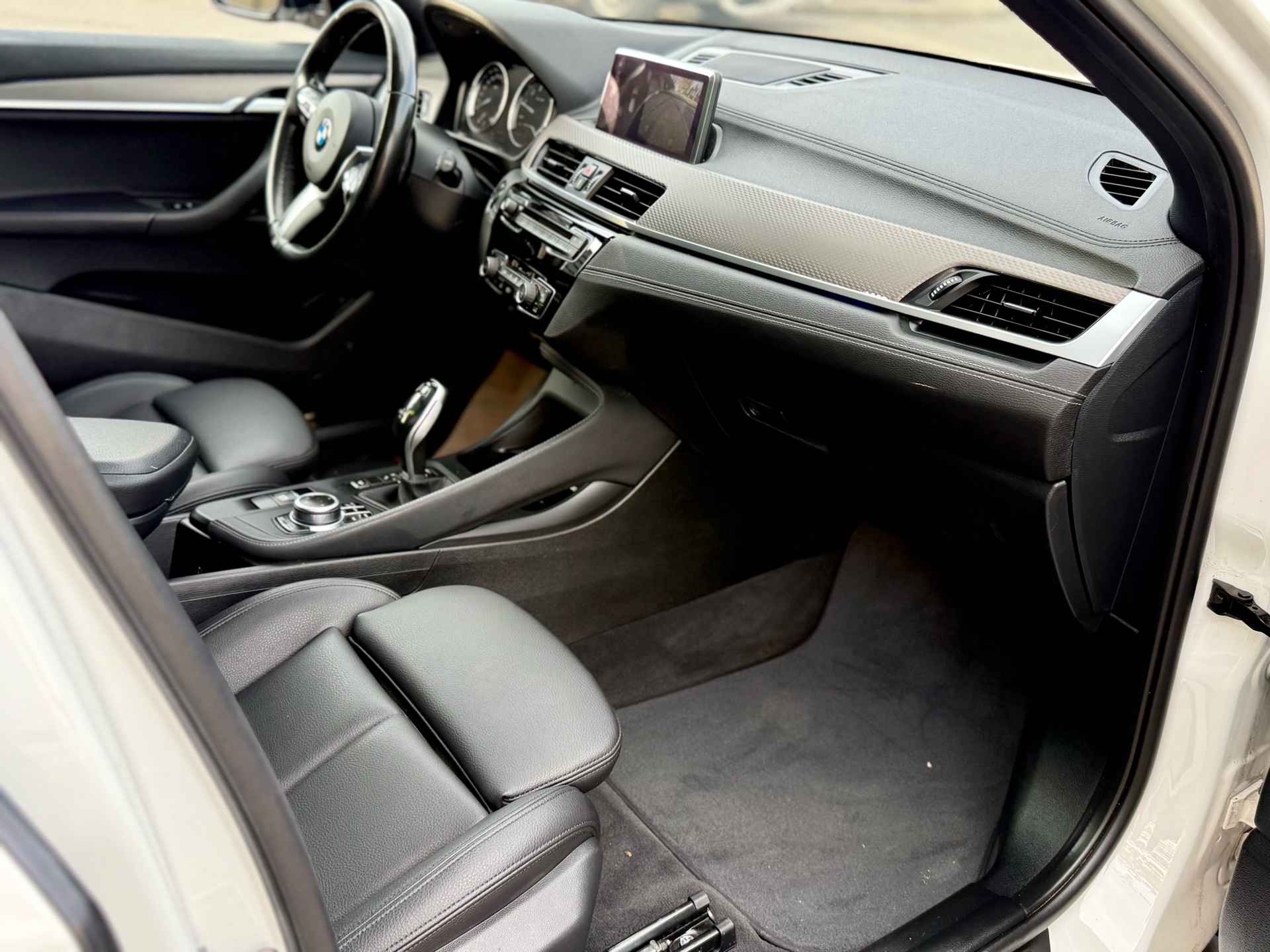 /uncoolautosales/2020-BMW-X2-8229298043628566.jpg