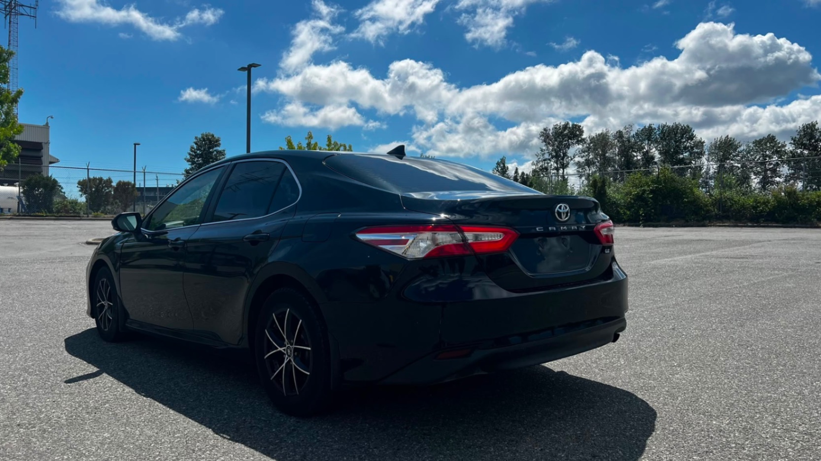 /valuemotors/2019-Toyota-Camry-5813120576680904.jpg