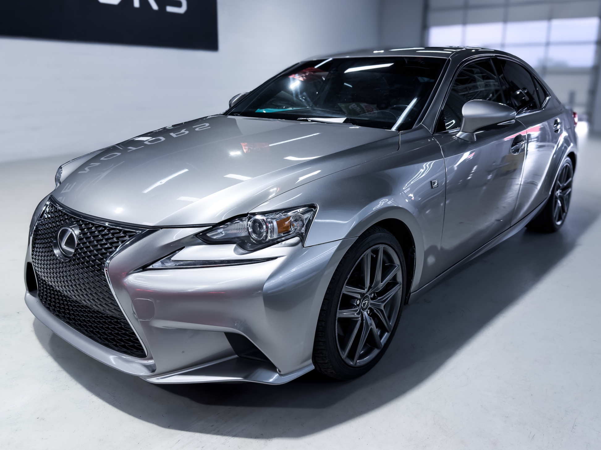 2016 Lexus IS