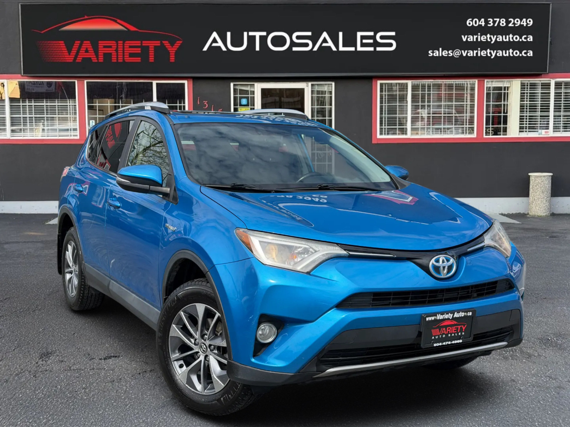 2016 Toyota RAV4 4dr Hybrid XLE| Fuel Efficient | Fully Loaded, FREE 10,000 KM COMPREHENSIVE LUBRICO WARRANTY!!