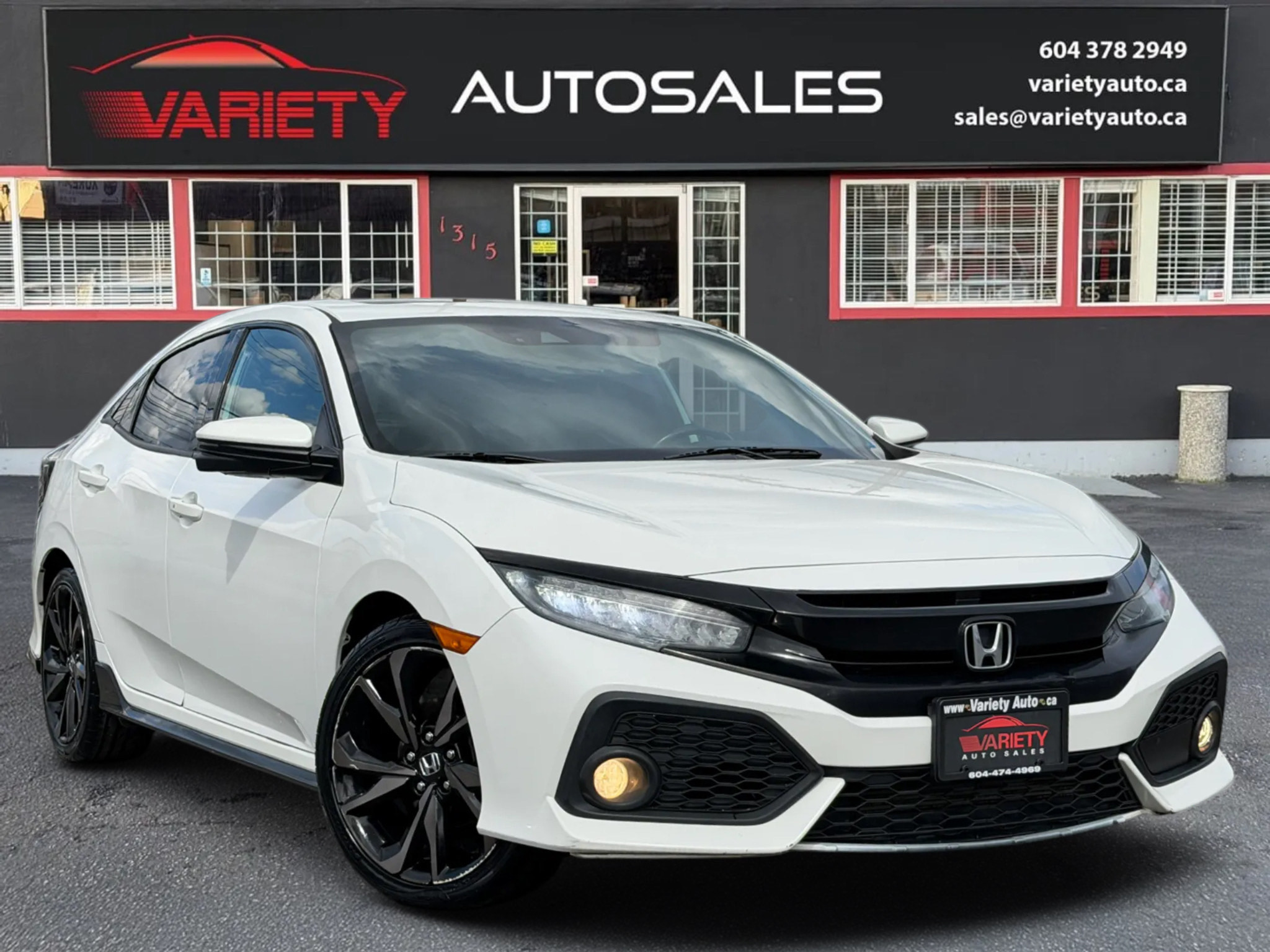 2018 Honda Civic Sport Touring  | Heated Seats | Premium Hatchback, FREE 5000 KM COMPREHENSIVE LUBRICO WARRANTY!!