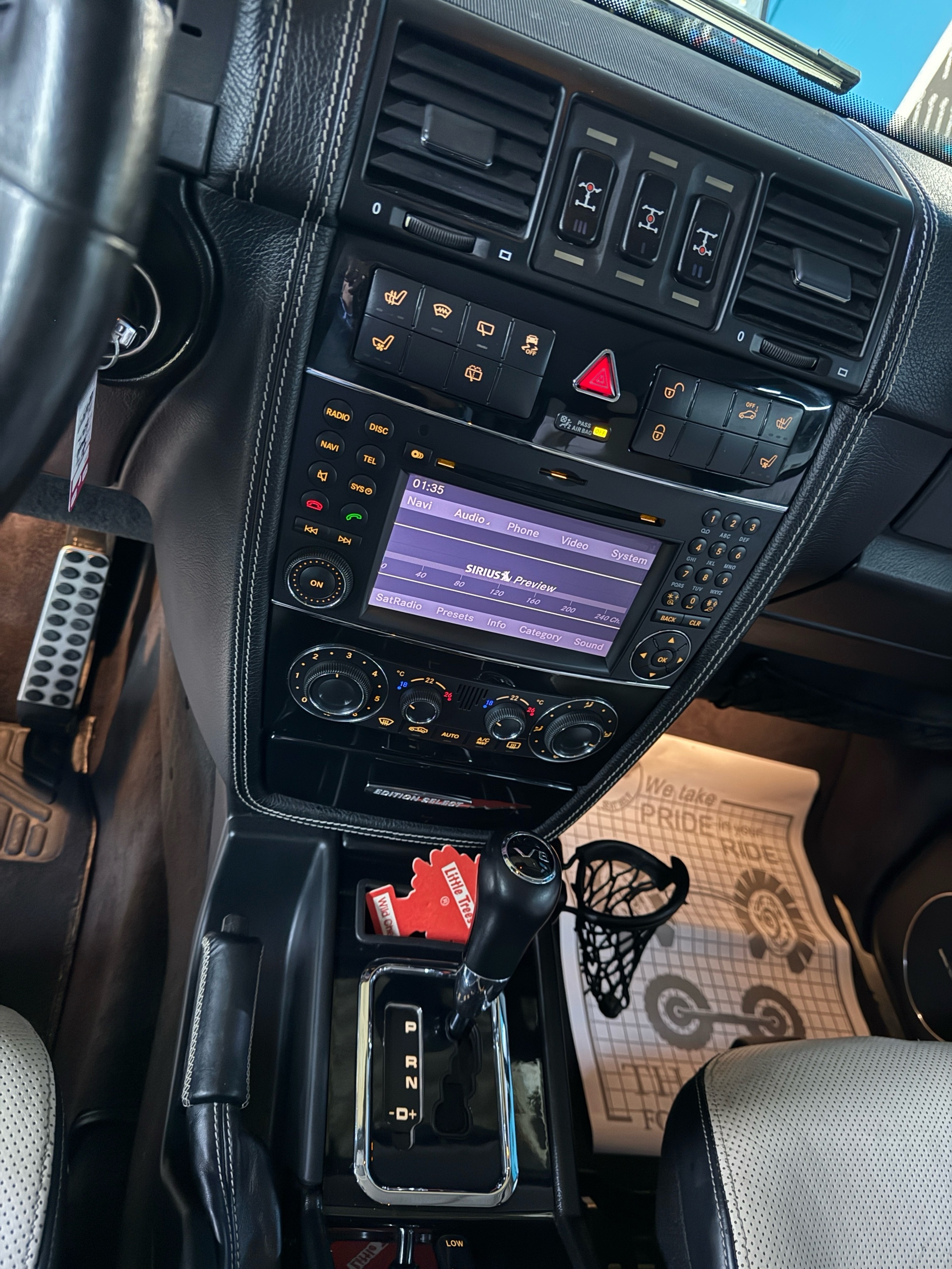 /westgateleasing/2012-Mercedes-Benz-G-Class-4255911730941888.jpg