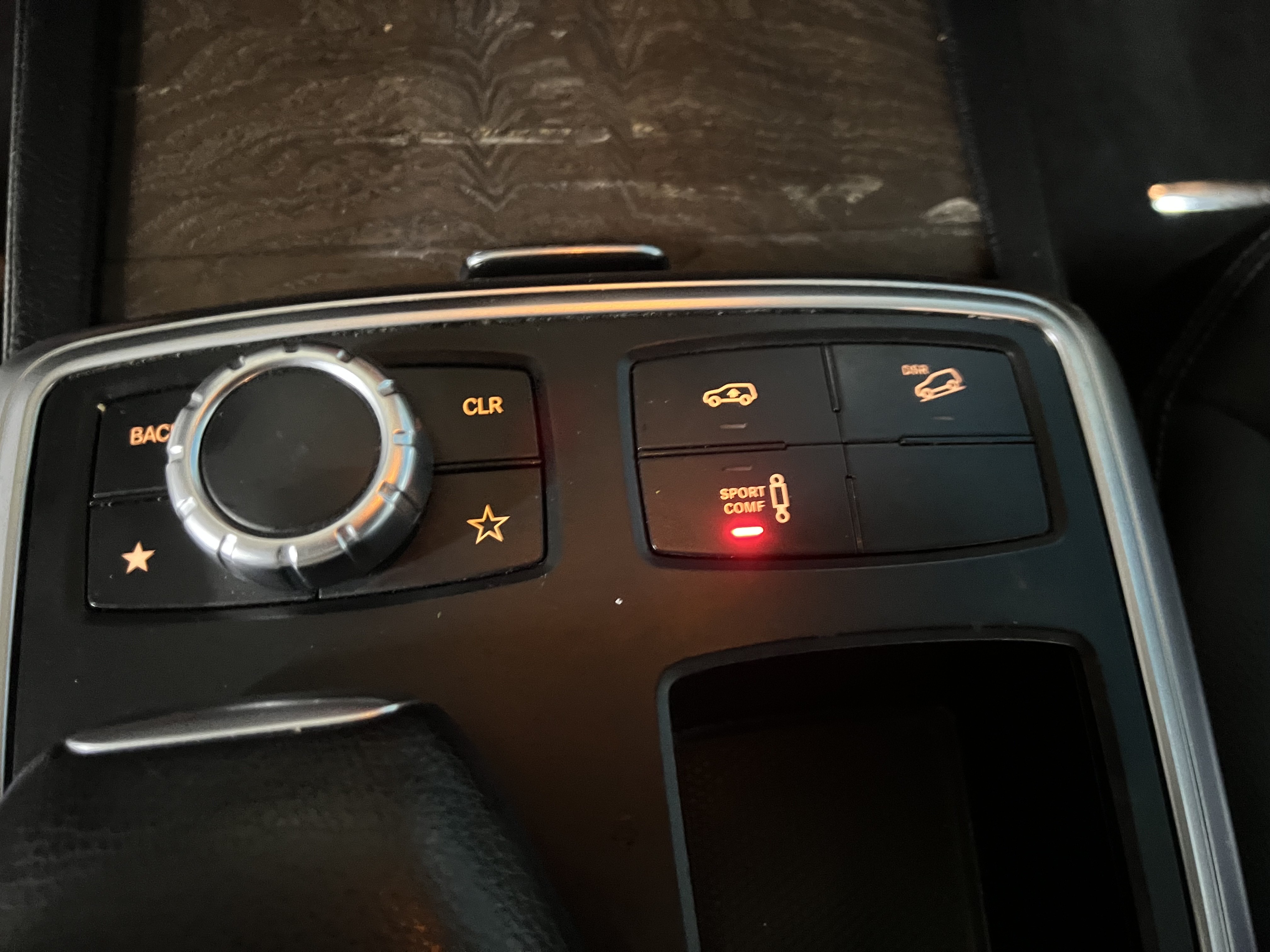 /westgateleasing/2015-Mercedes-Benz-GL-Class-29149216303011016.jpg