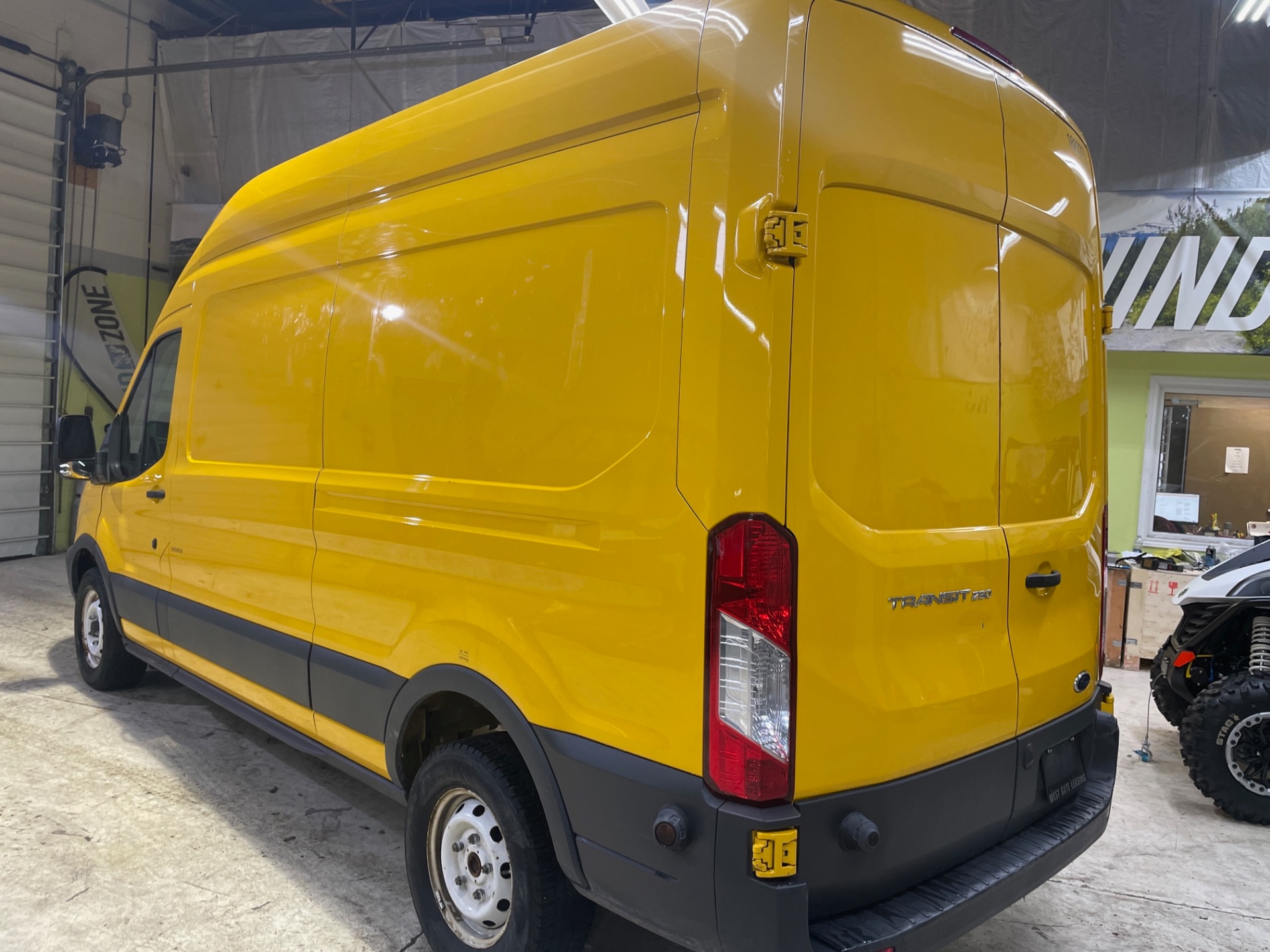 /westgateleasing/2017-Ford-TransitCargo-9155857837673551.jpg