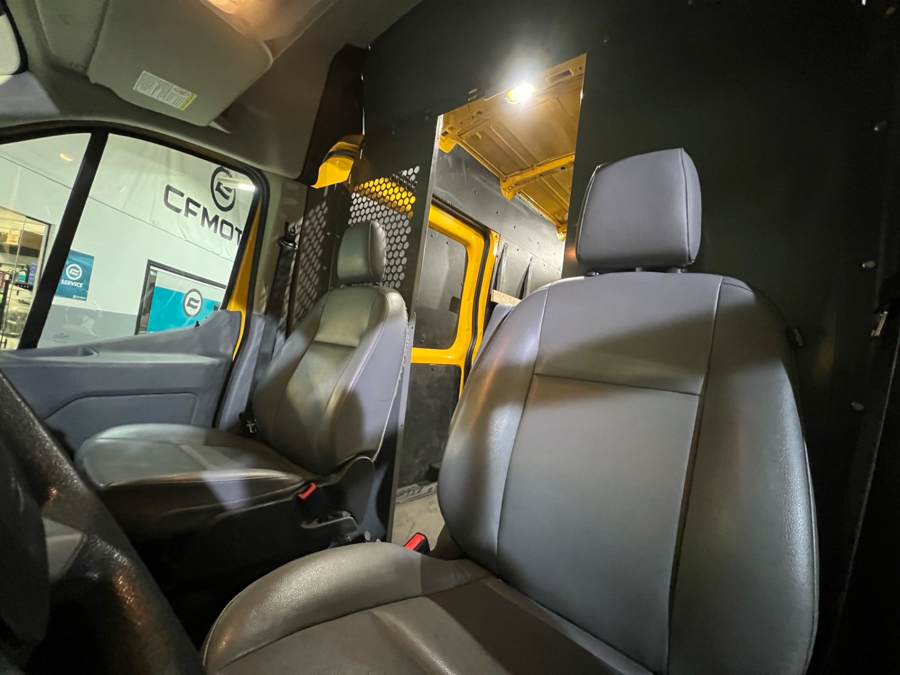 /westgateleasing/2019-Ford-TransitCargo-2596788347170882.jpg