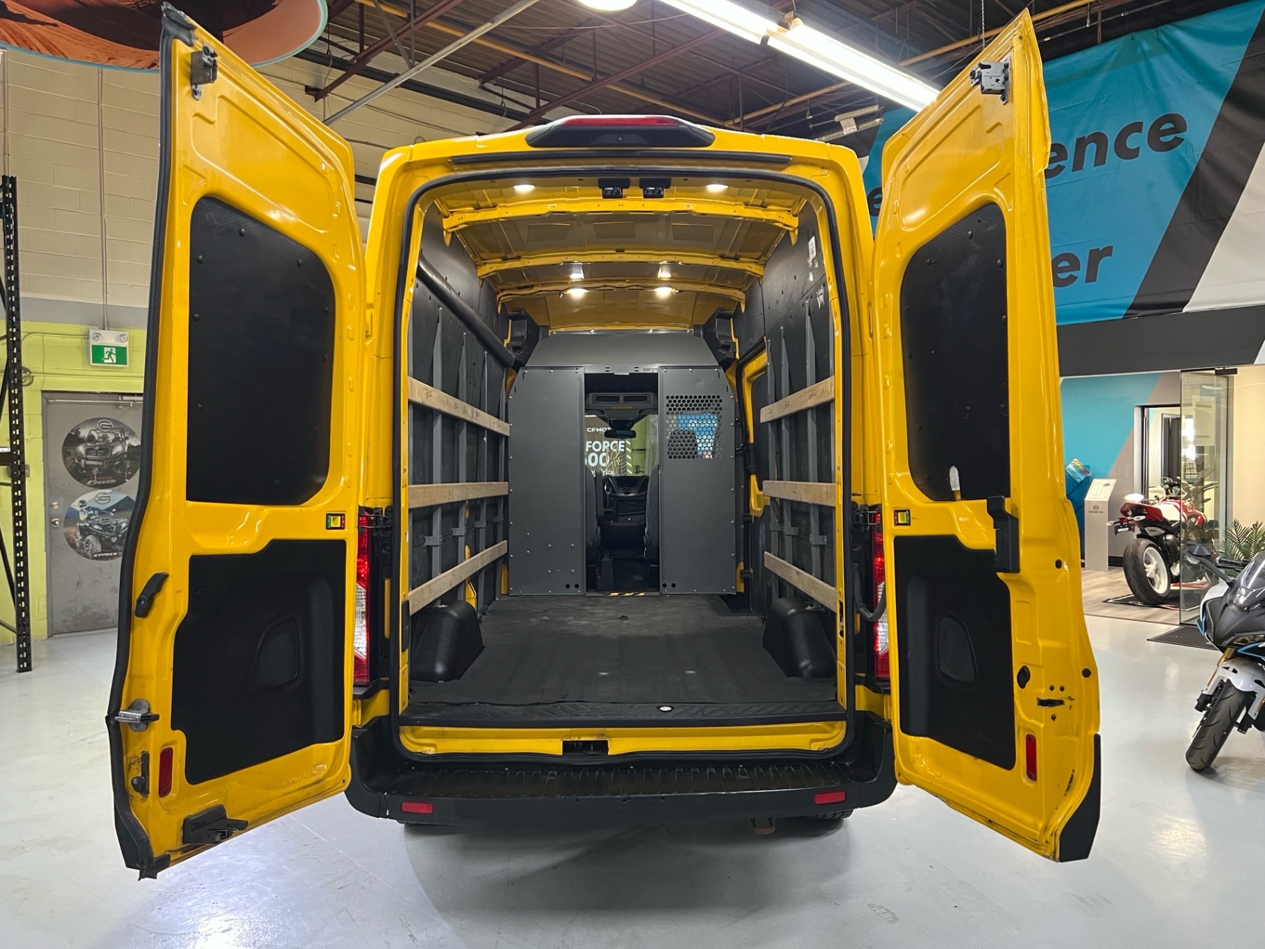 /westgateleasing/2019-Ford-TransitCargo-8900551038233995.jpg