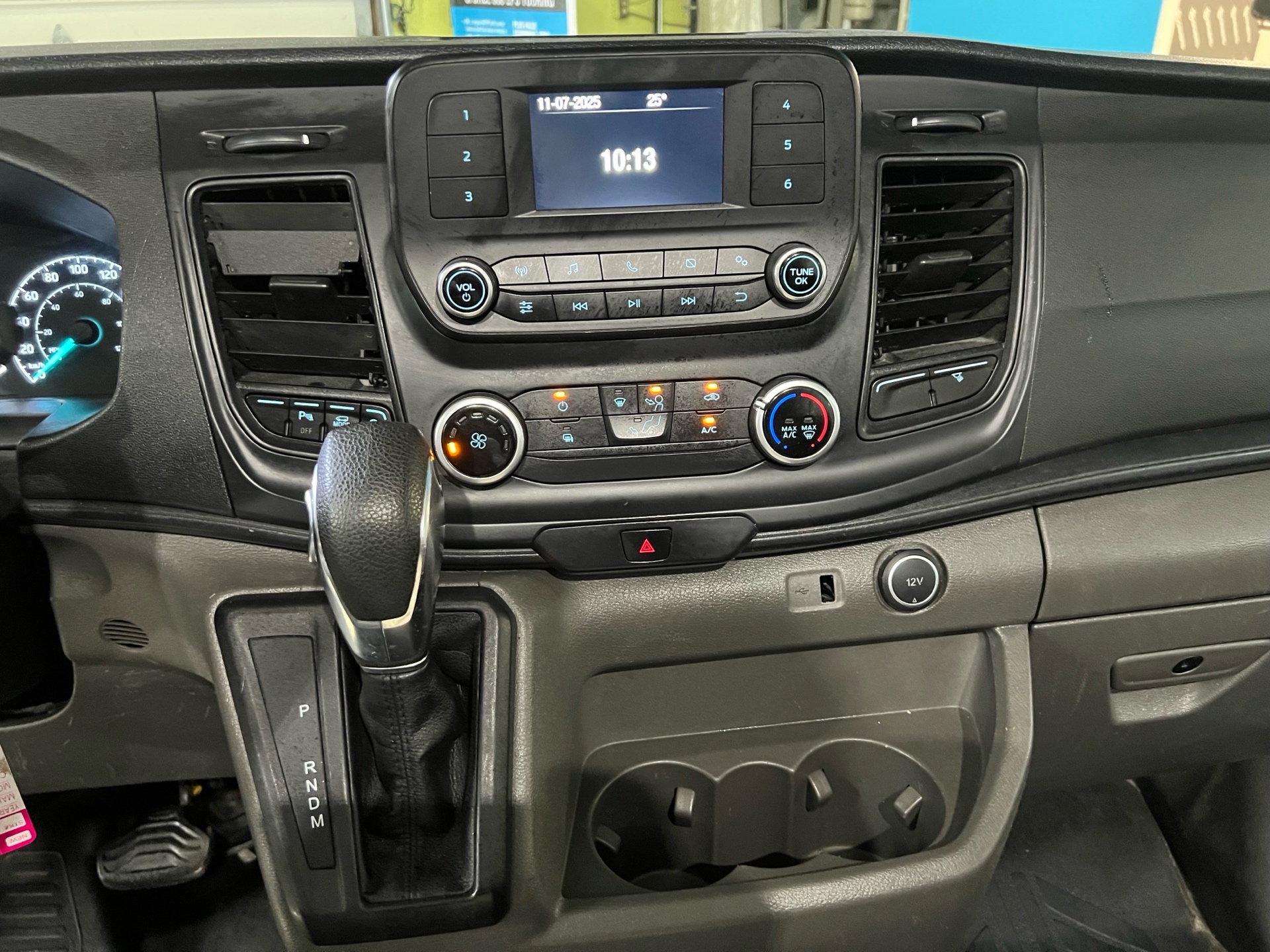 /westgateleasing/2021-Ford-Transit-5174053848245765.jpg