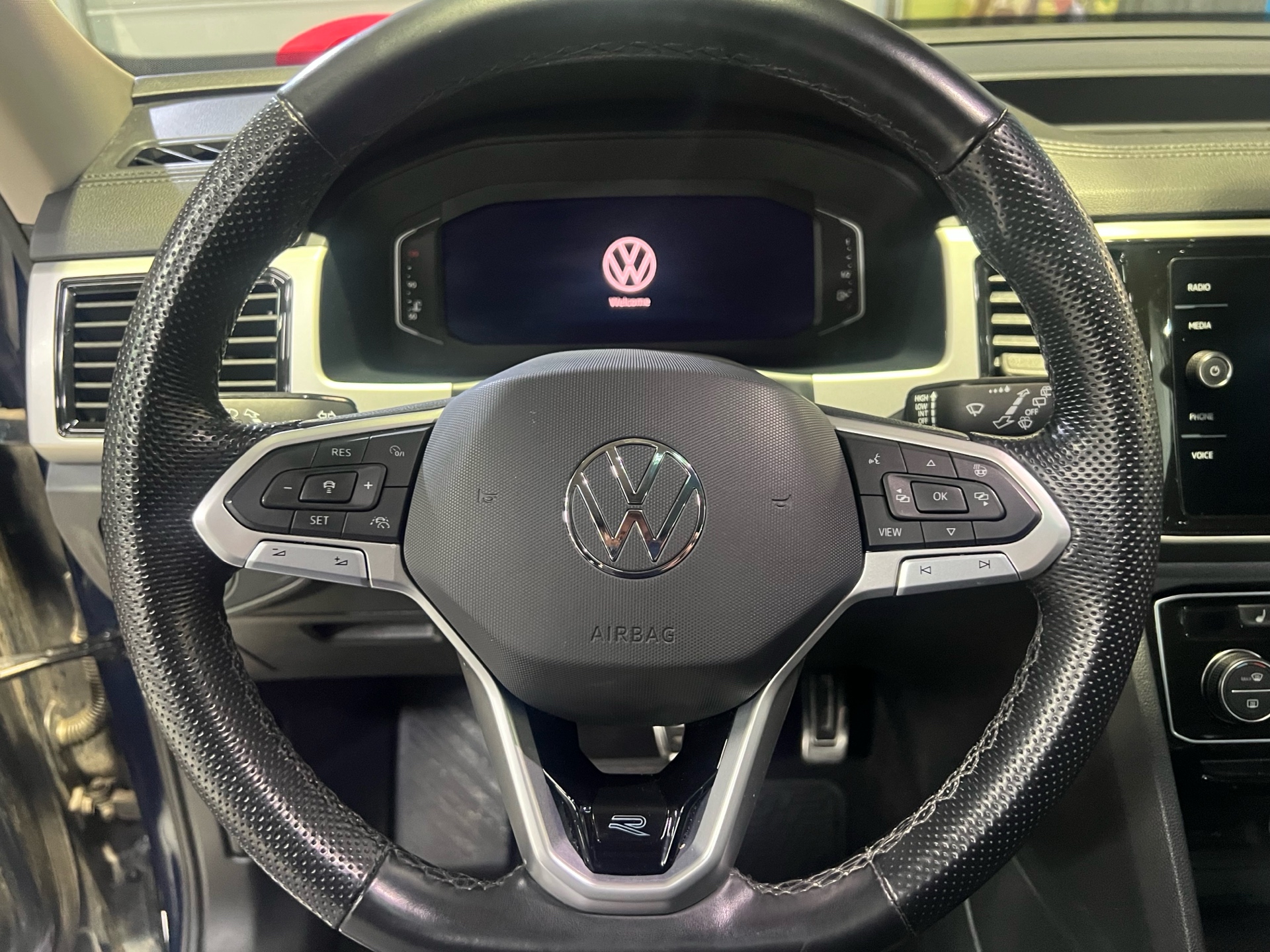 /westgateleasing/2023-Volkswagen-Atlas-5677918791979208.jpg