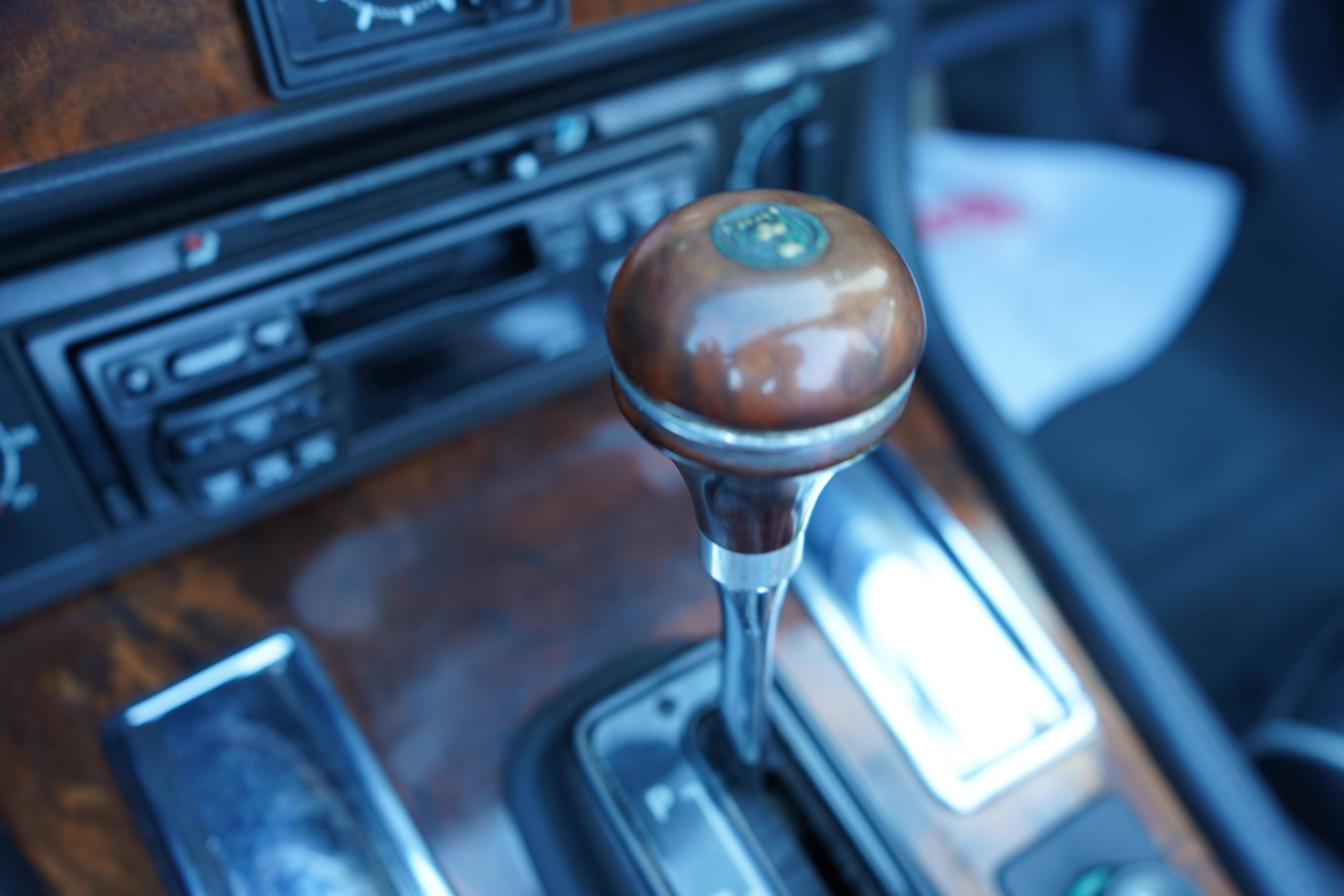 /worldwidemodernauto/1996-Jaguar-XJS-24415707967381262.jpg