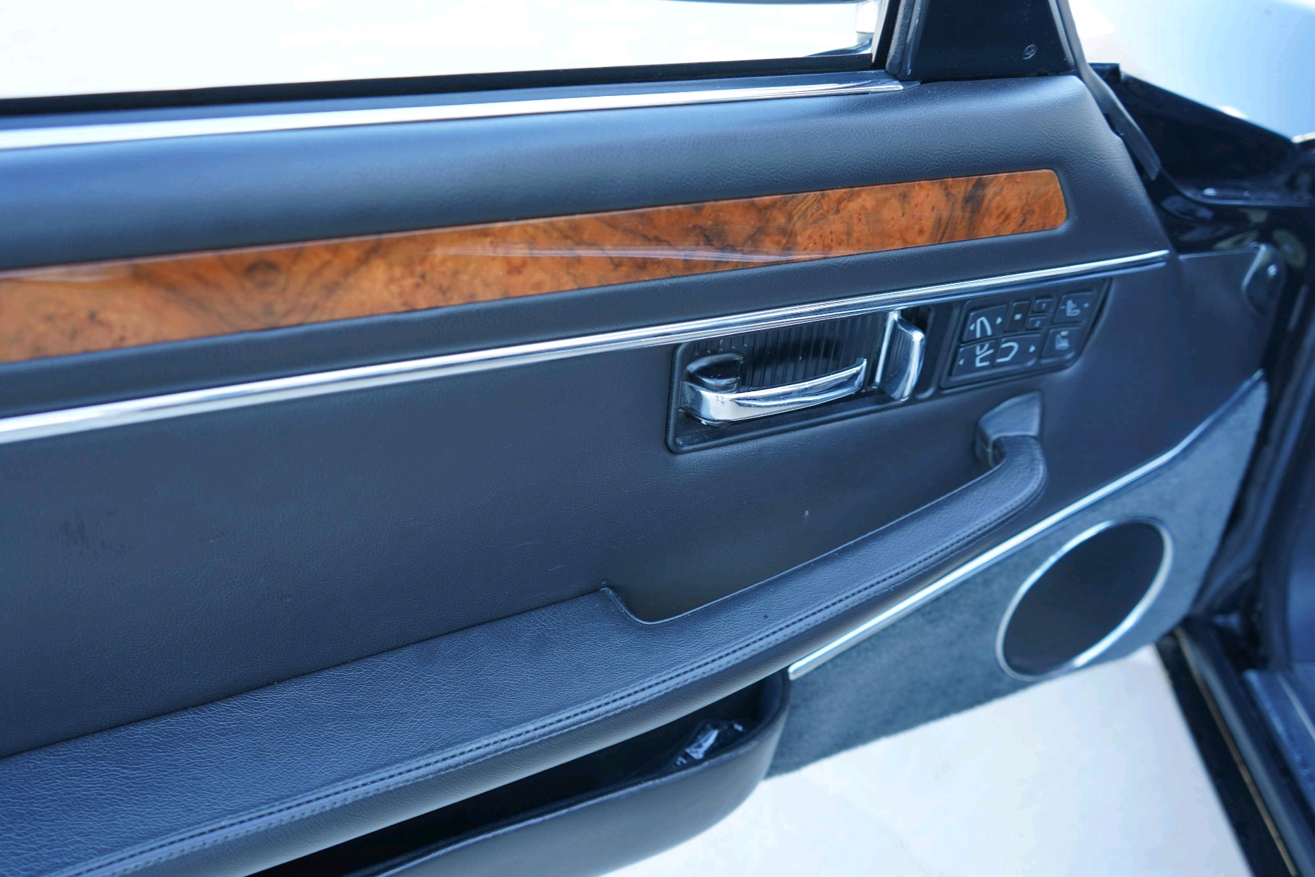 /worldwidemodernauto/1996-Jaguar-XJS-3346956125162128.jpg