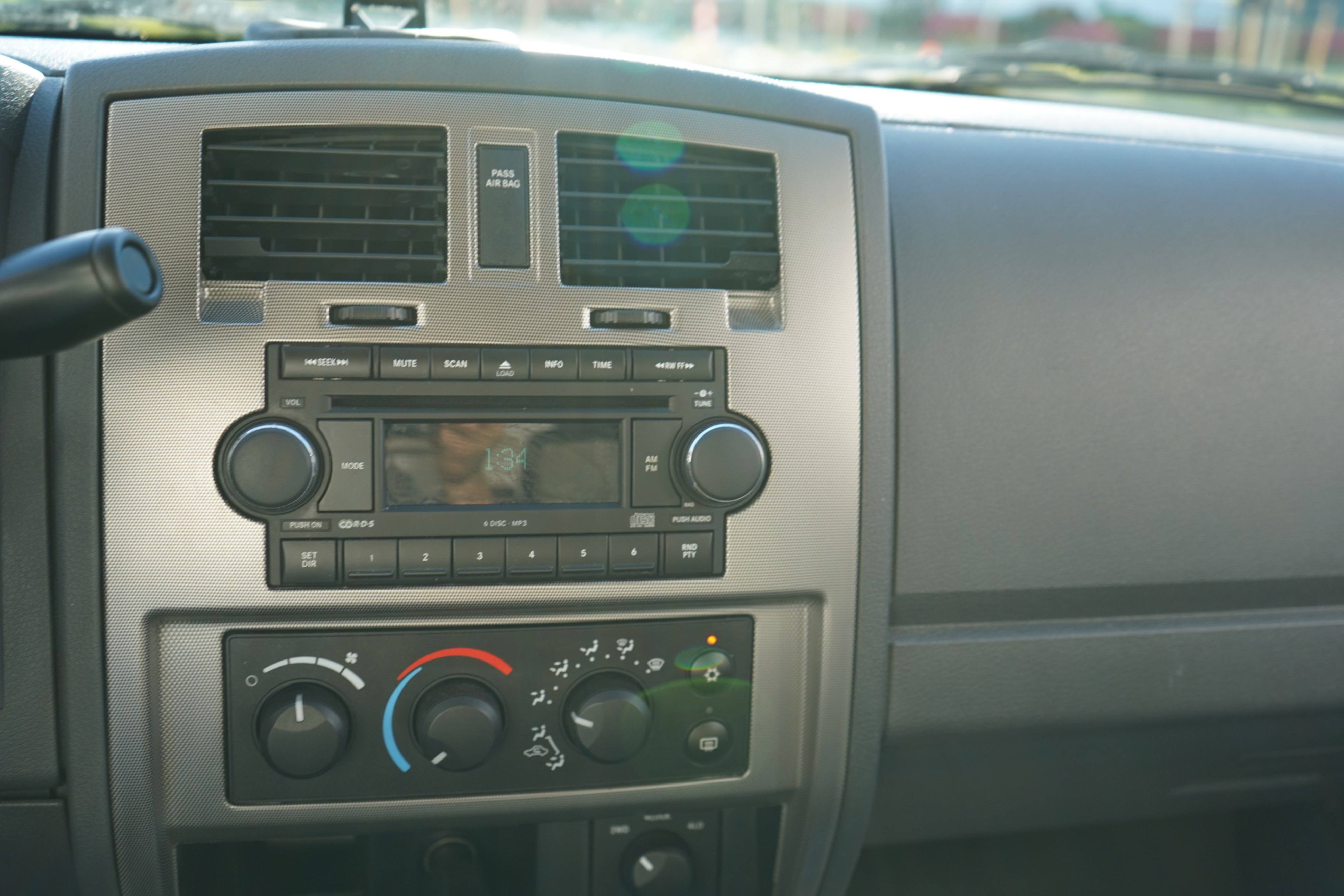 /worldwidemodernauto/2006-Dodge-Dakota-3323309922522768.jpg