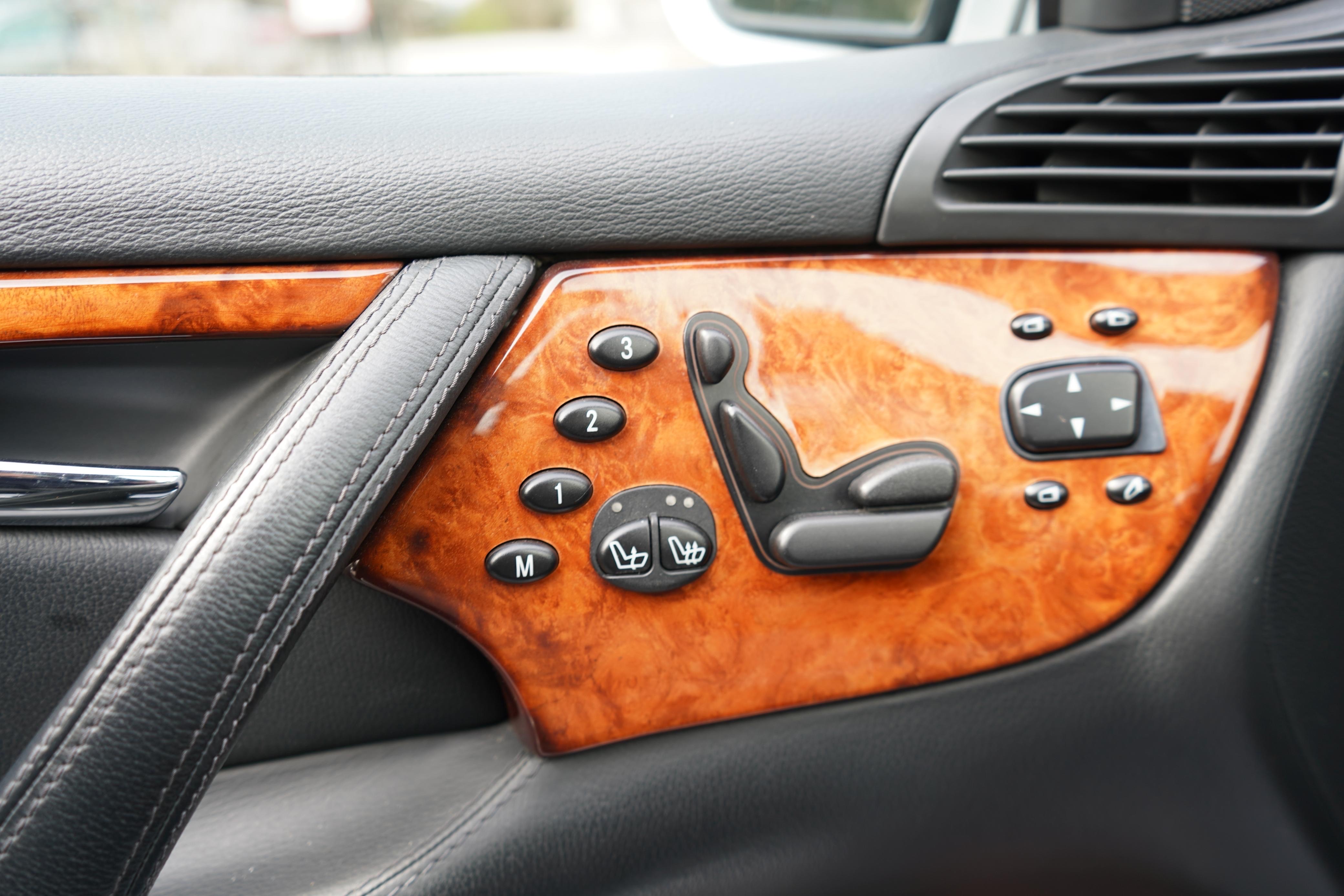/worldwidemodernauto/2006-Mercedes-Benz-CL-Class-4387502414379314.jpg