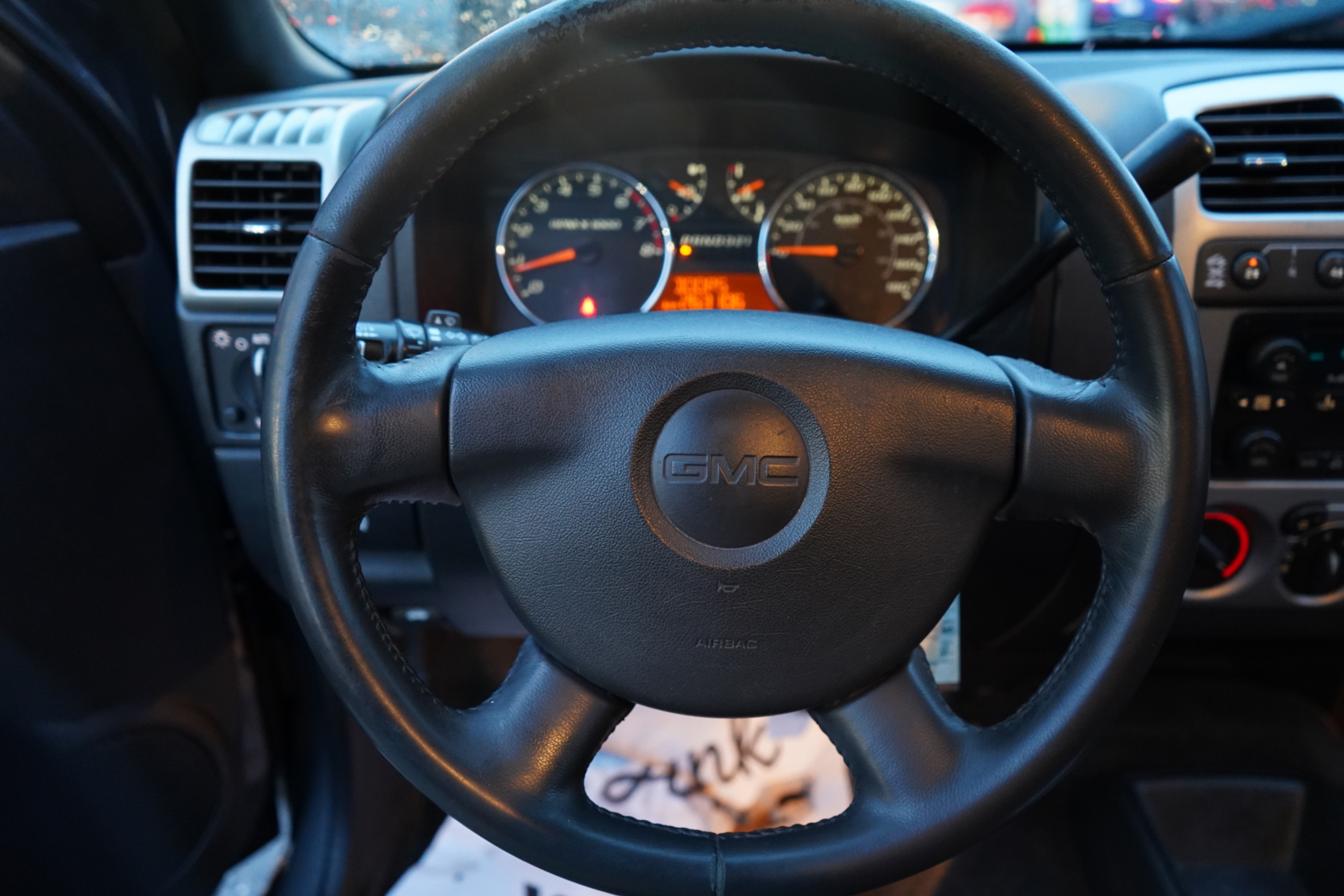 /worldwidemodernauto/2008-GMC-Canyon-8023137741761424.jpg