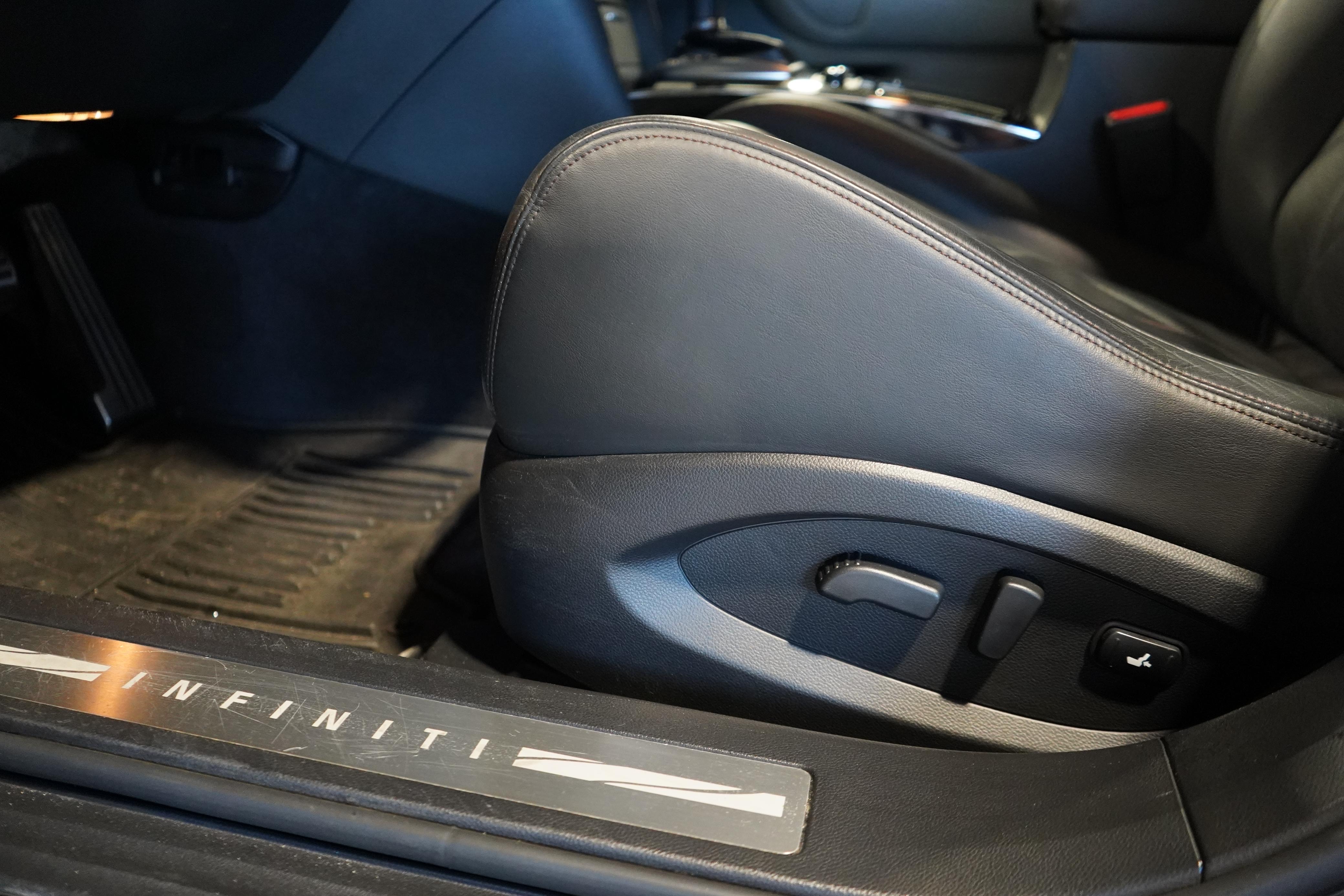 /worldwidemodernauto/2010-INFINITI-FX35-4248532613488638.jpg