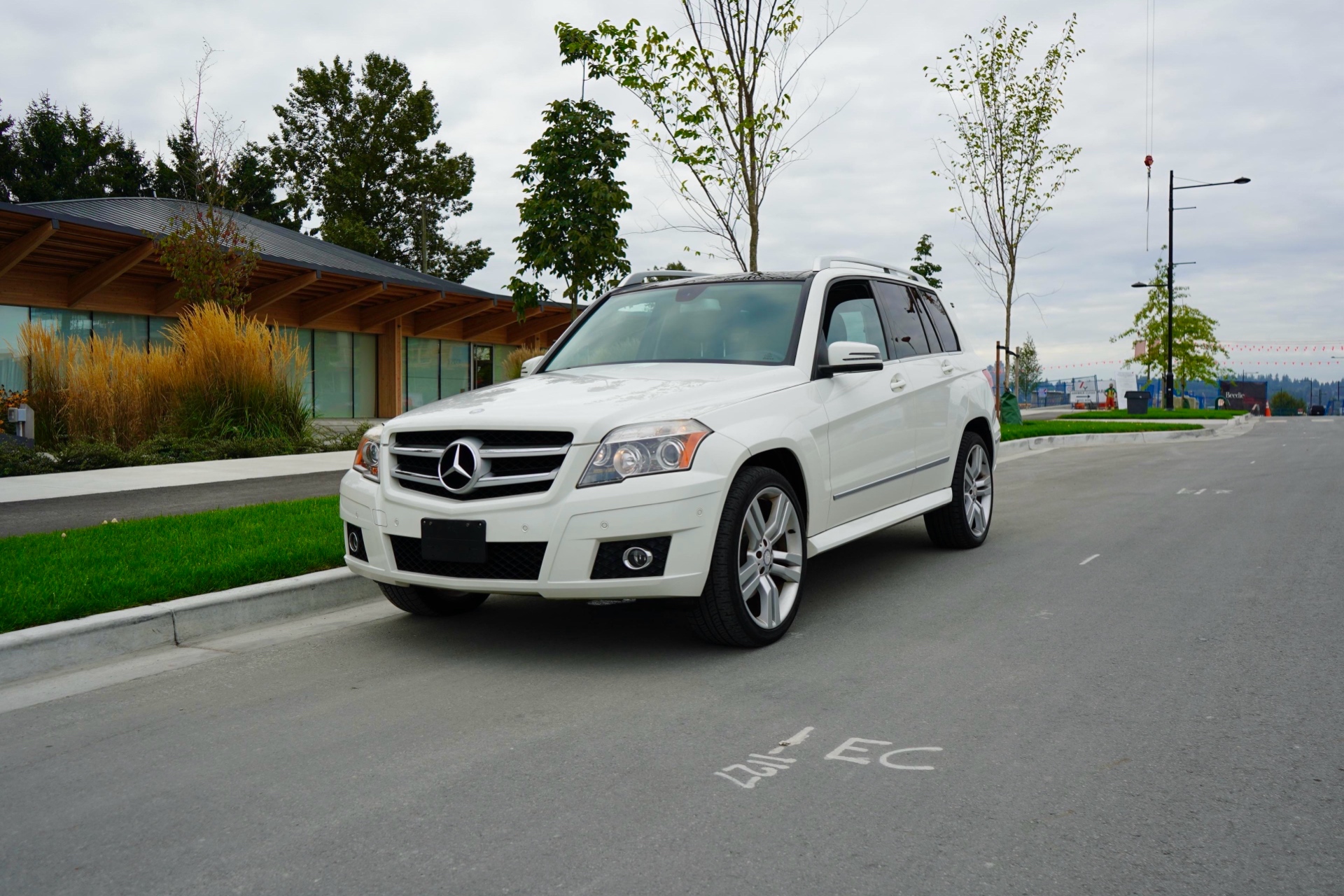 /worldwidemodernauto/2010-Mercedes-Benz-GLK-Class-31703088708671934.jpg