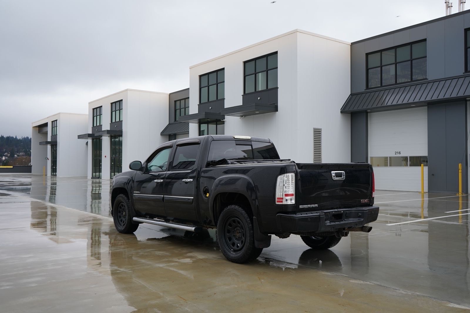 /worldwidemodernauto/2011-GMC-Sierra1500-012990009789238366.jpg
