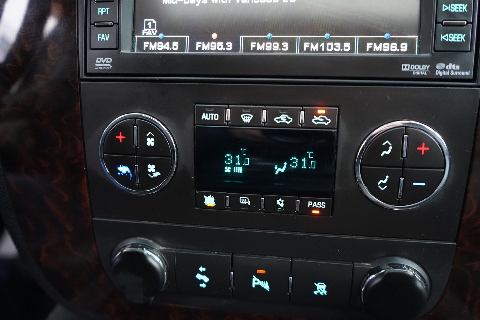 /worldwidemodernauto/2011-GMC-Sierra1500-8283749191951262.jpg