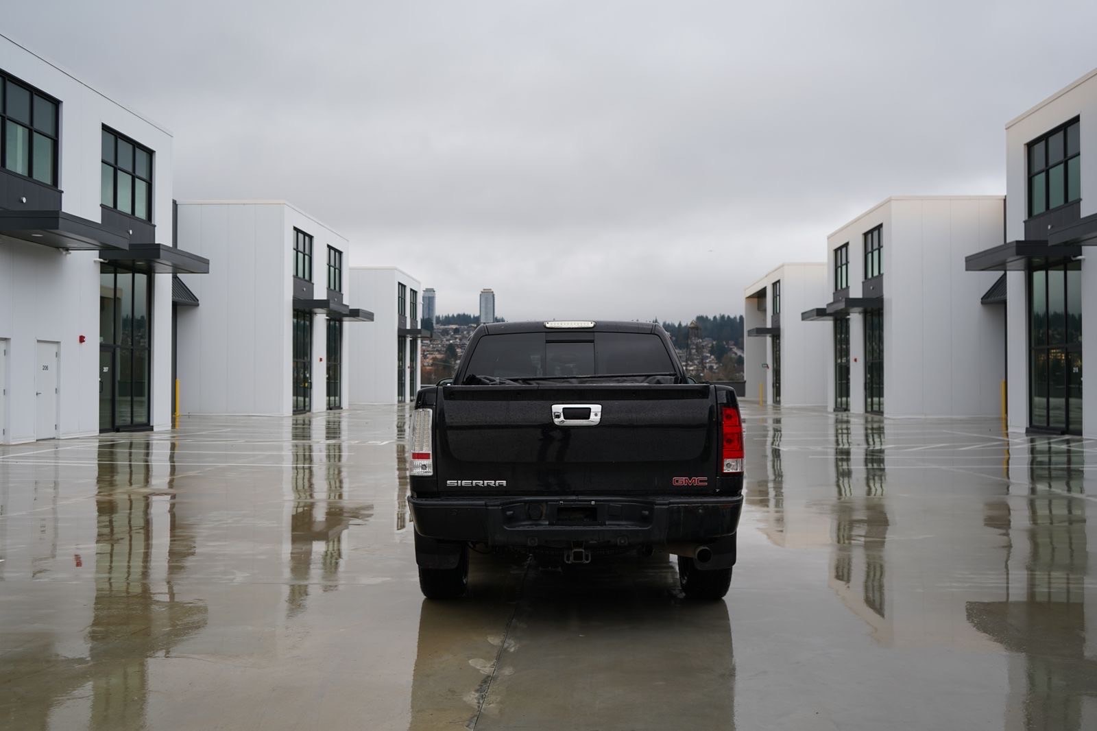 /worldwidemodernauto/2011-GMC-Sierra1500-975752464994583.jpg