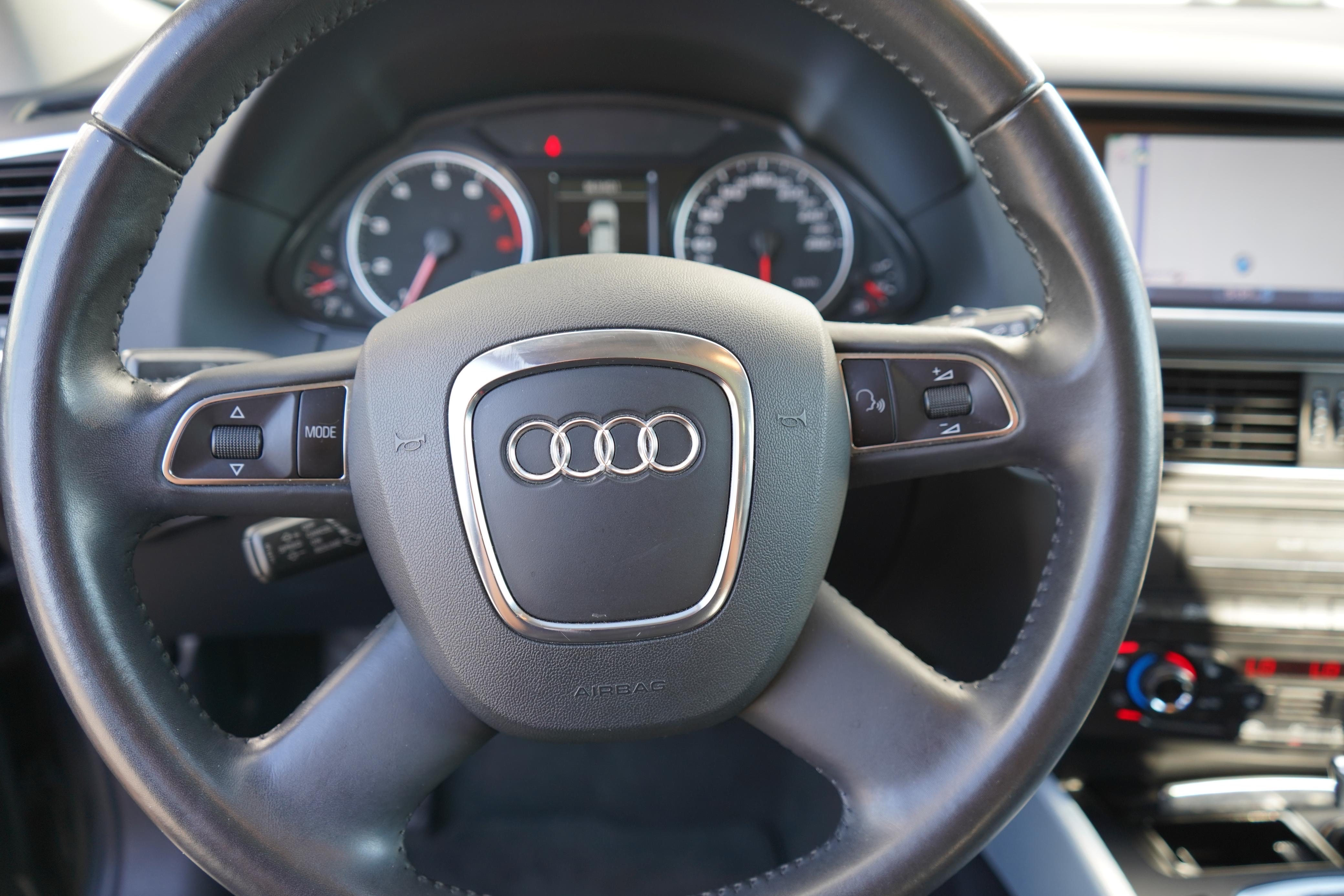 /worldwidemodernauto/2012-Audi-Q5-48386213243169074.jpg