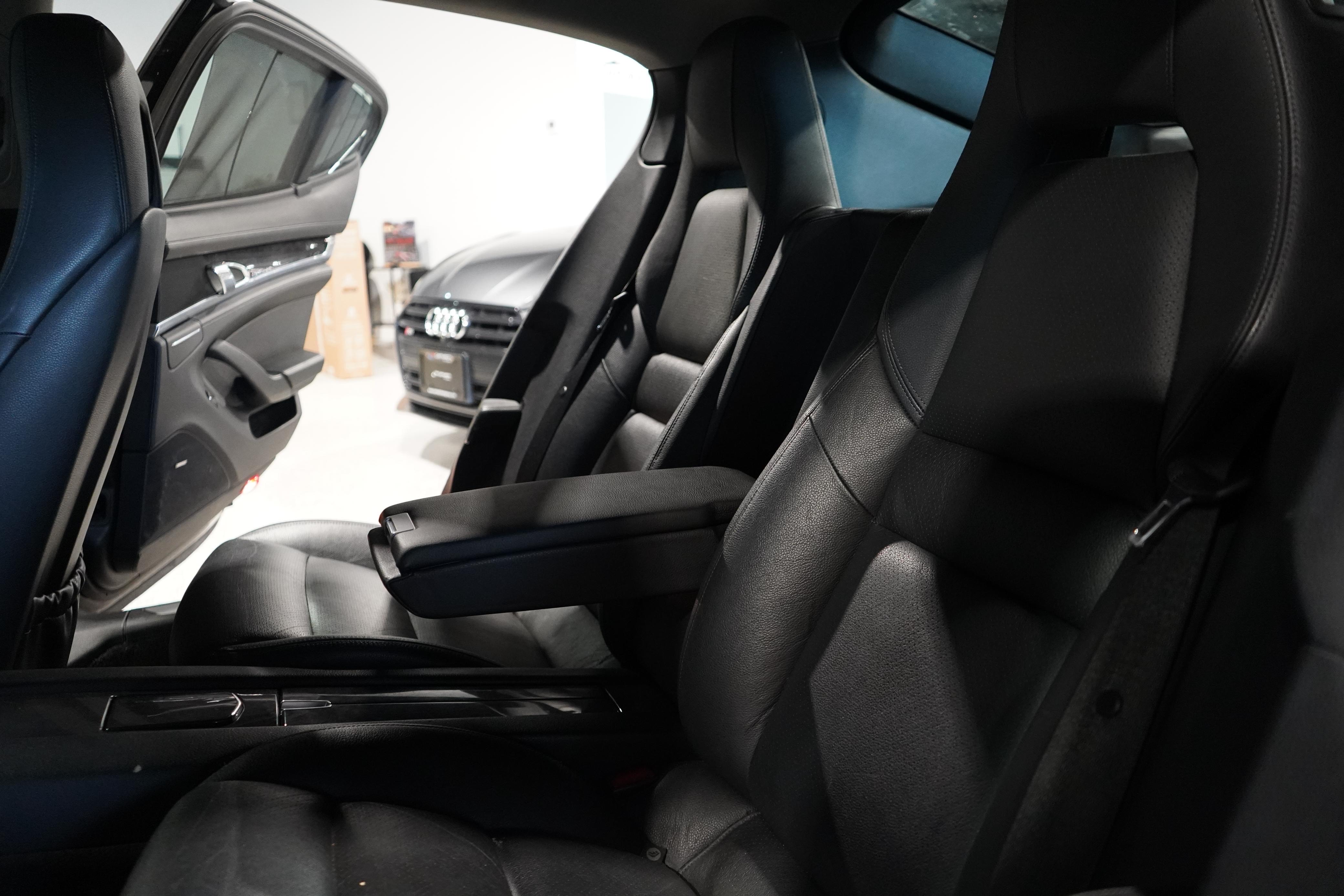 /worldwidemodernauto/2012-Porsche-Panamera-37474221457253254.jpg