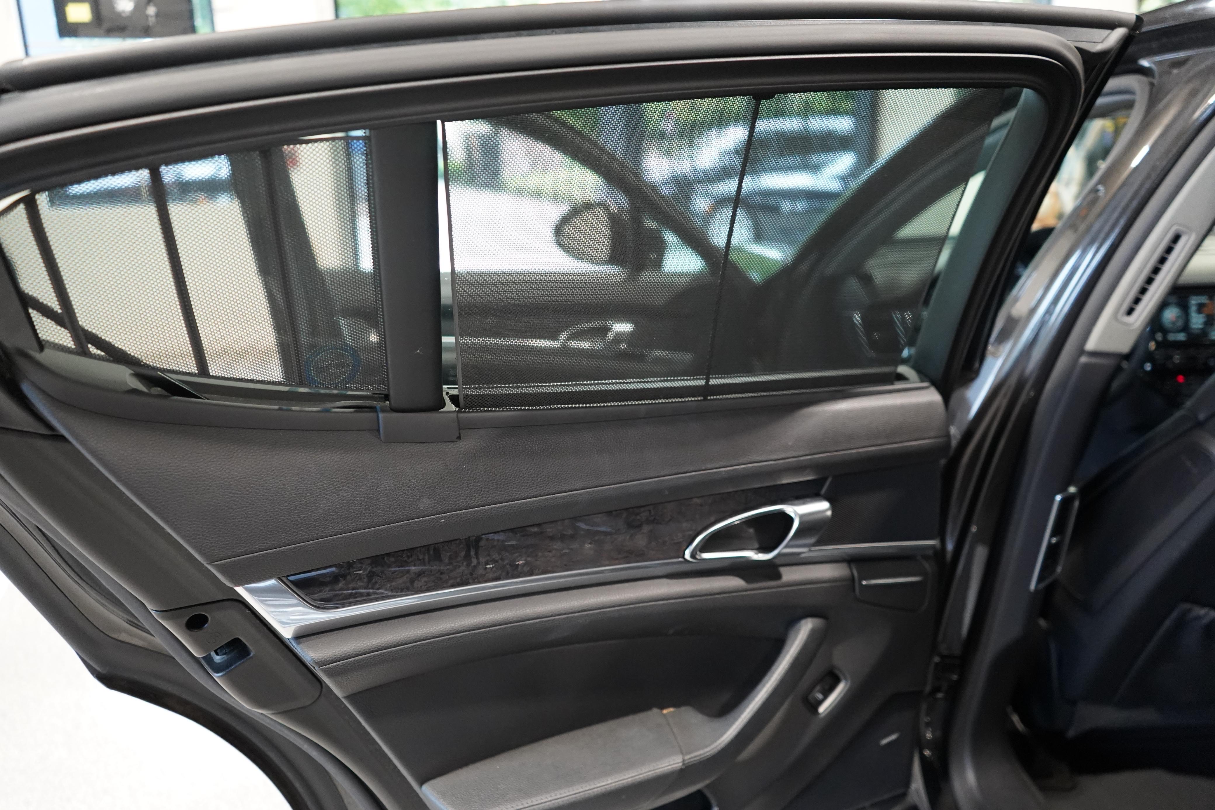 /worldwidemodernauto/2012-Porsche-Panamera-9922549365143012.jpg