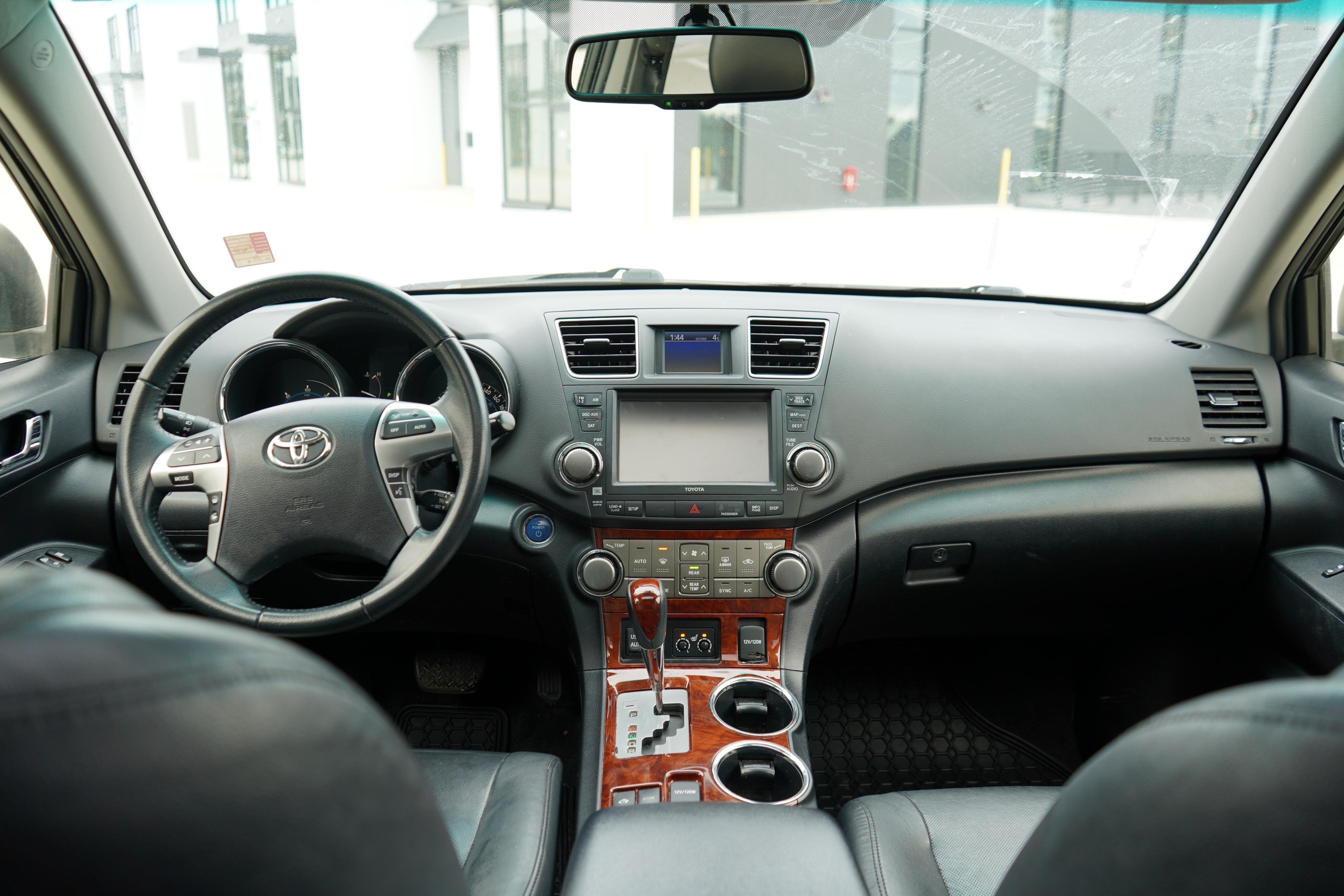 /worldwidemodernauto/2012-Toyota-Highlander-3253357436567088.jpg