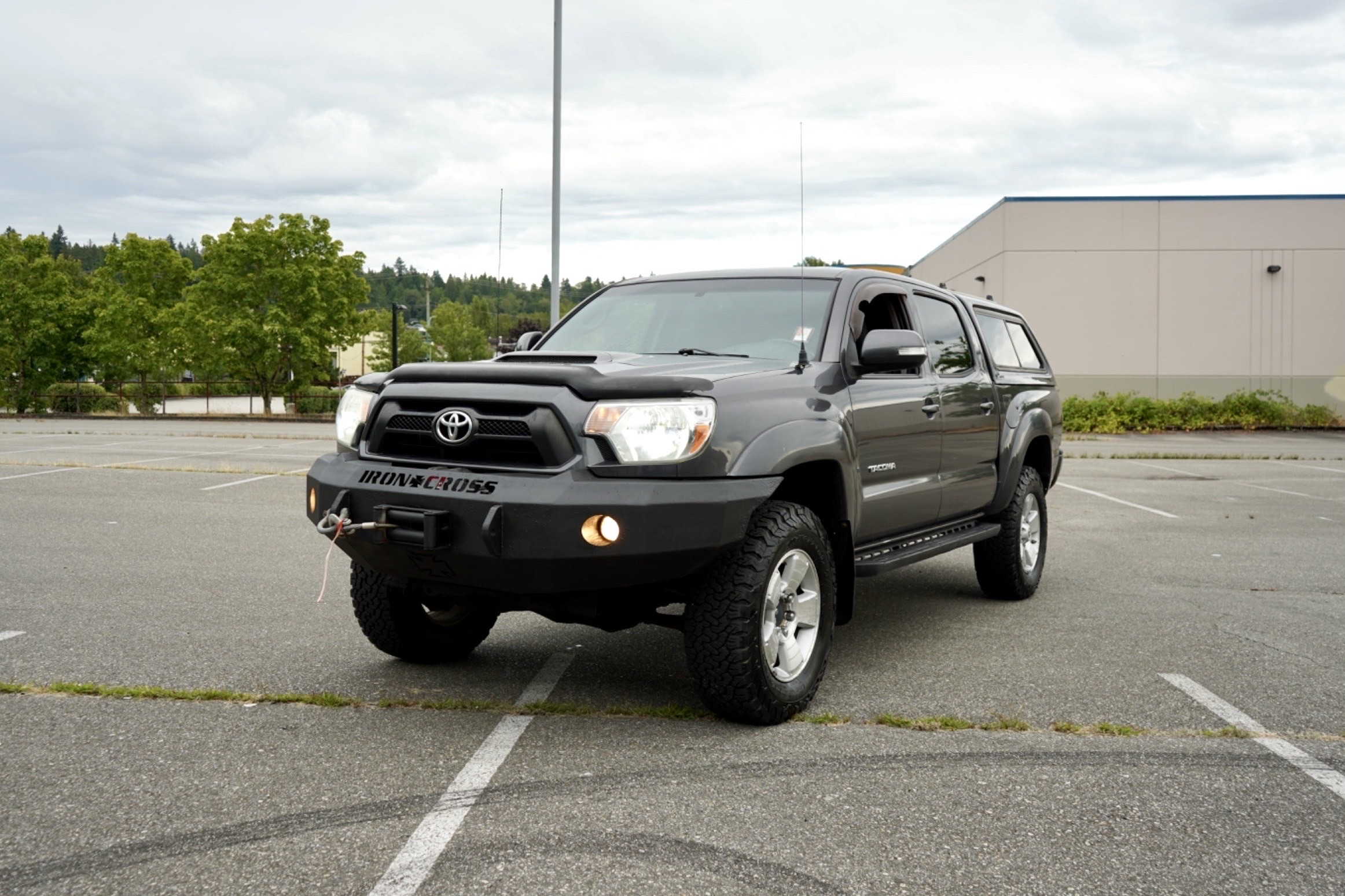 /worldwidemodernauto/2012-Toyota-Tacoma-8462674663998639.jpg