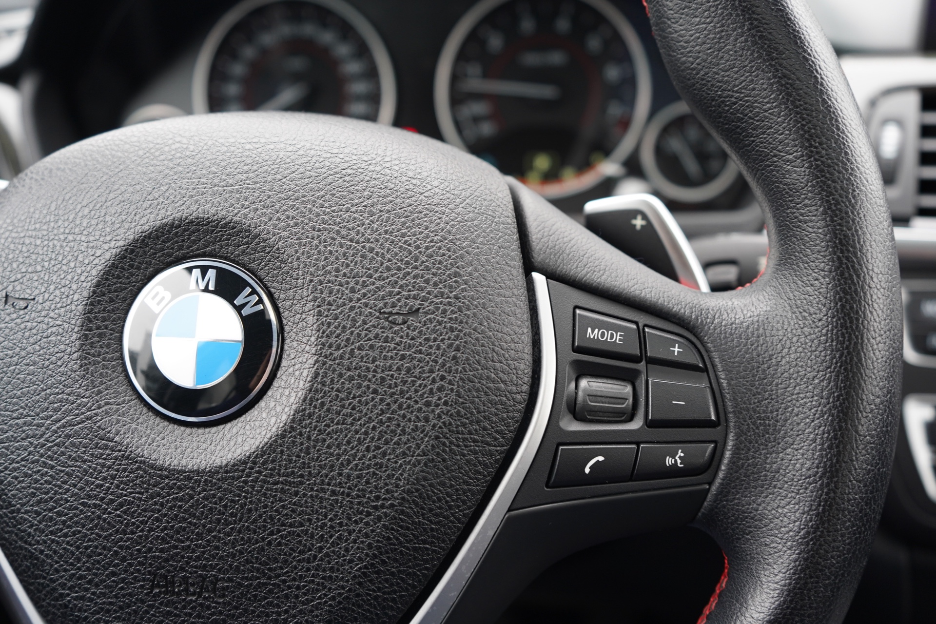 /worldwidemodernauto/2013-BMW-3Series-6110262890380294.jpg