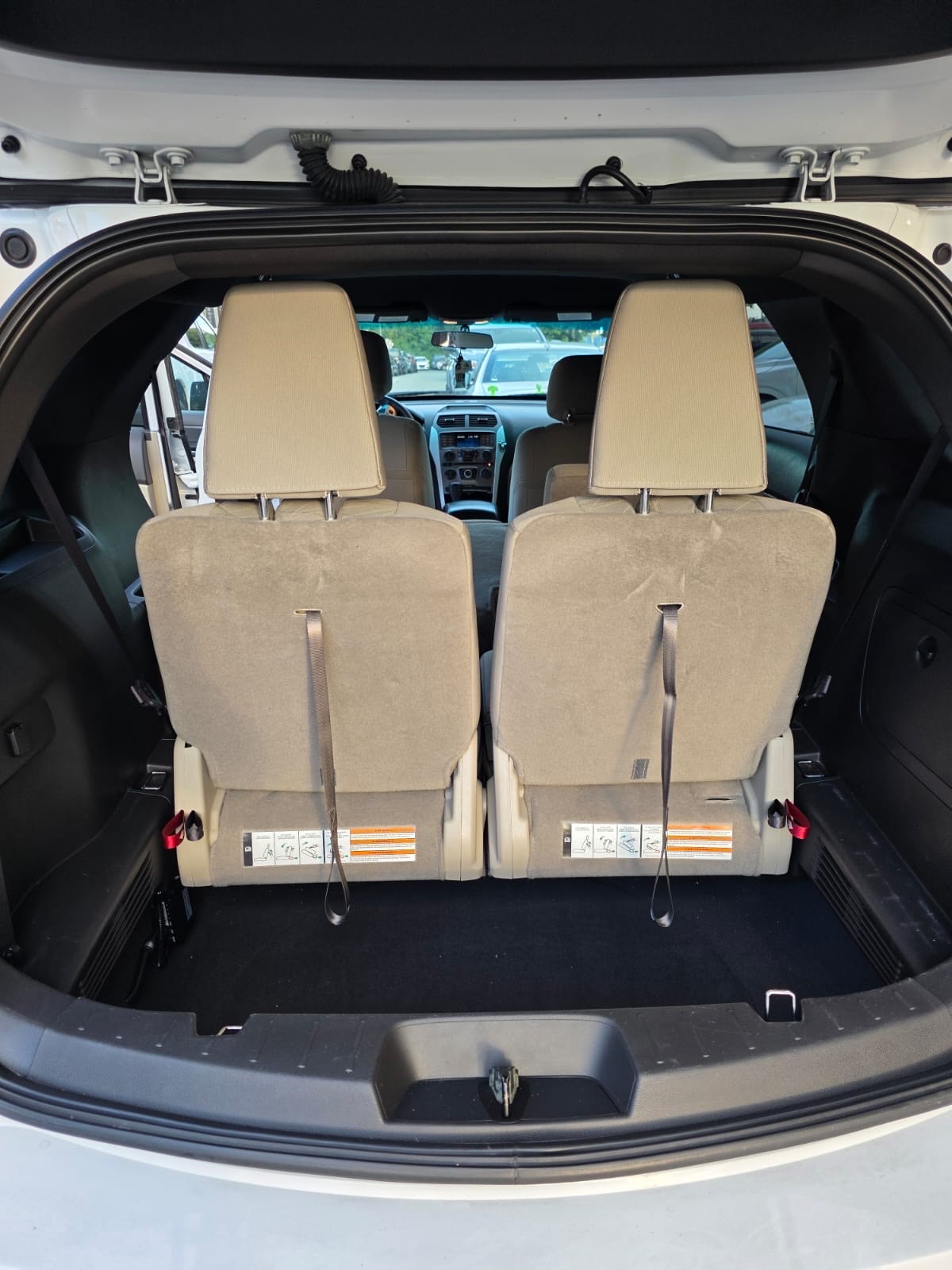 /worldwidemodernauto/2013-Ford-Explorer-6794238205419922.jpg
