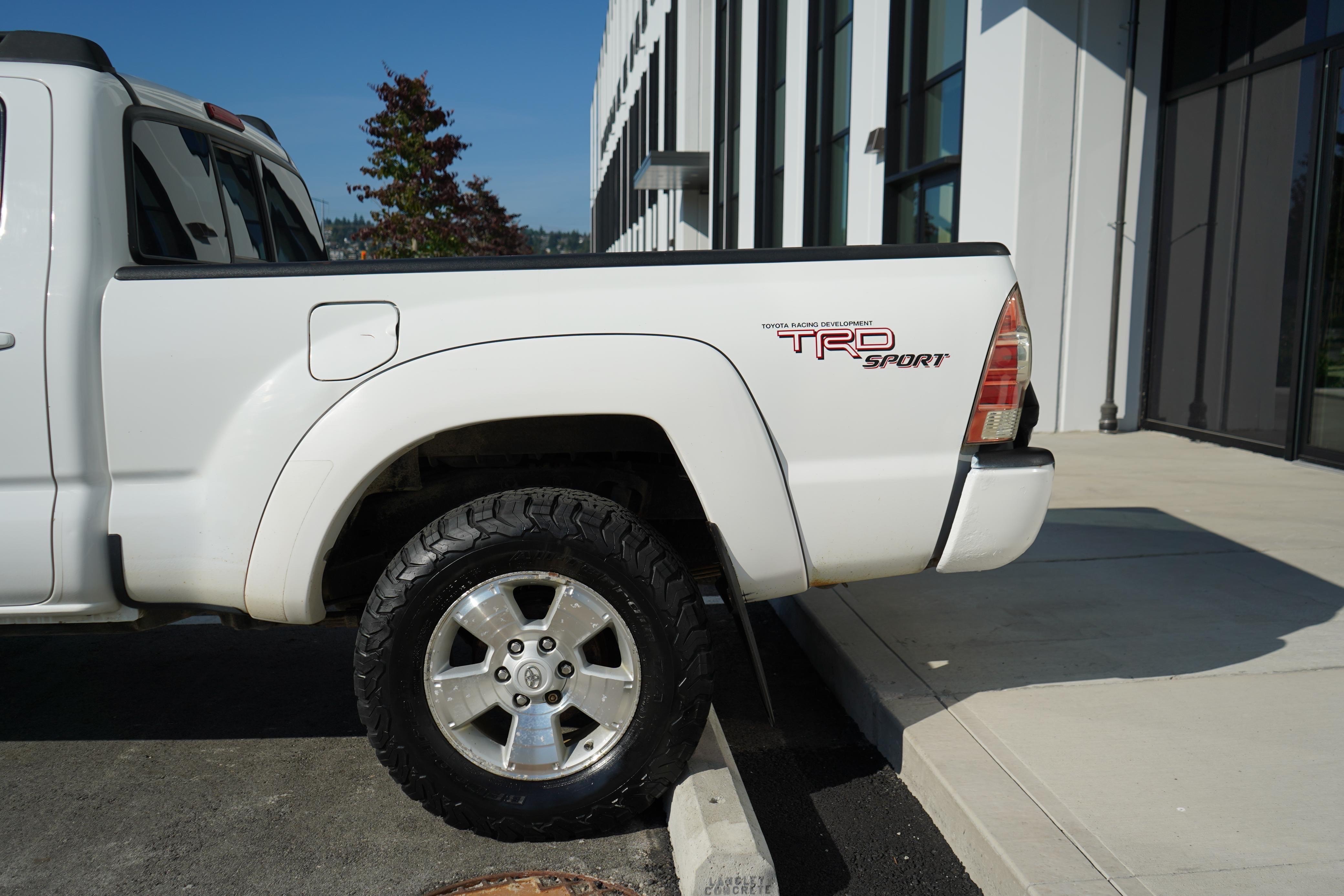 /worldwidemodernauto/2013-Toyota-Tacoma-3262543947532315.jpg