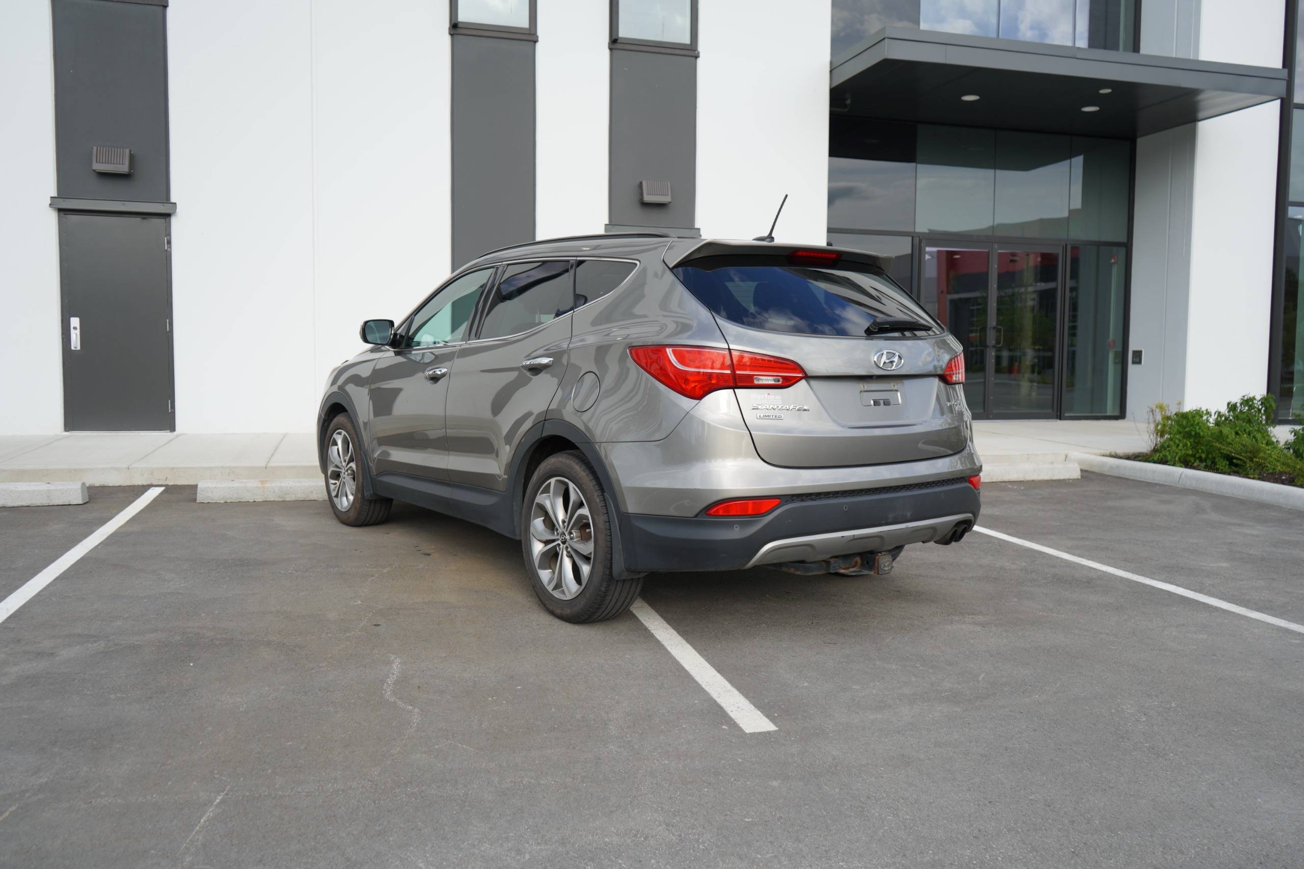 /worldwidemodernauto/2014-Hyundai-SantaFe-8374006838425483.jpg