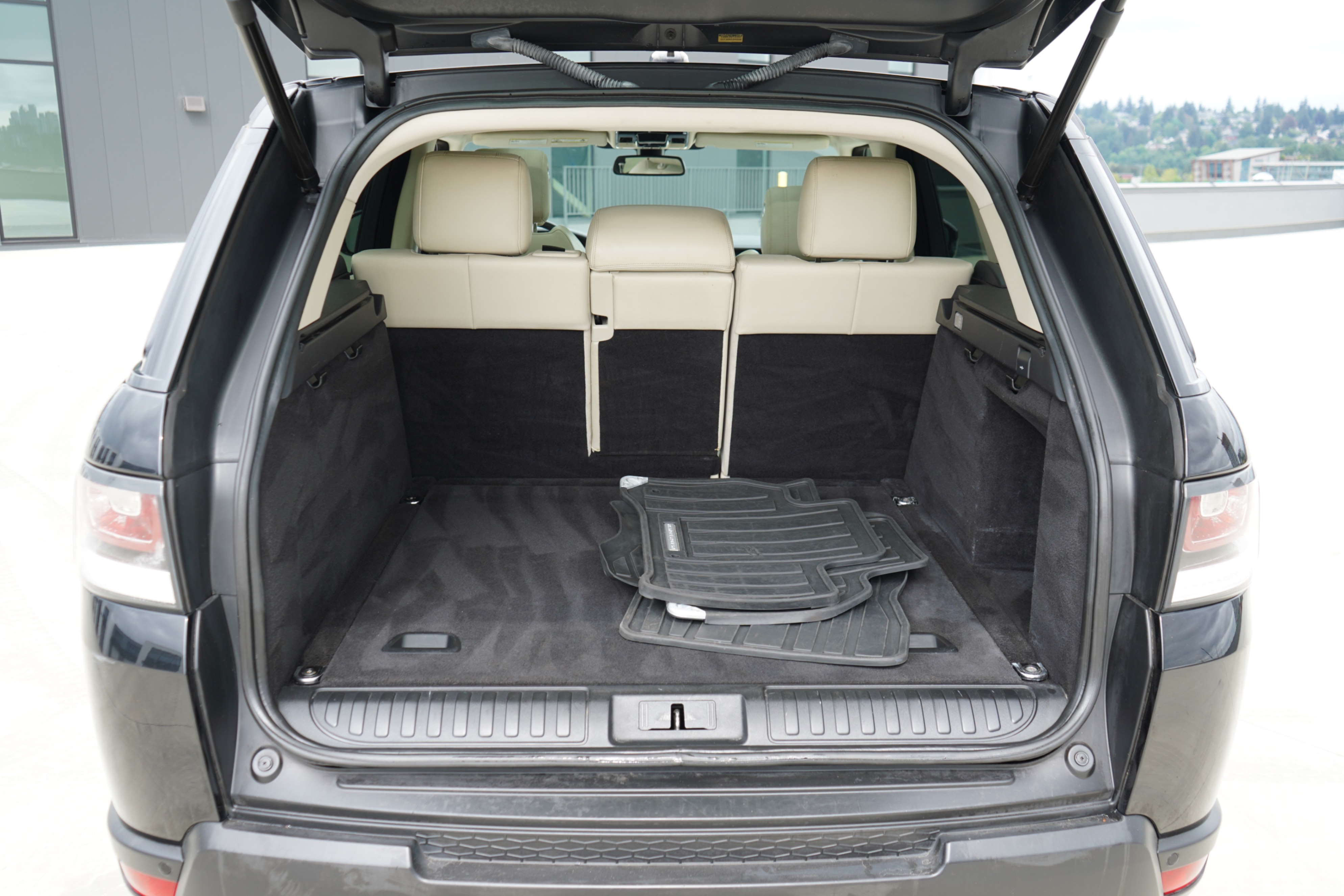 /worldwidemodernauto/2014-LandRover-RangeRover-5570266509352606.jpg