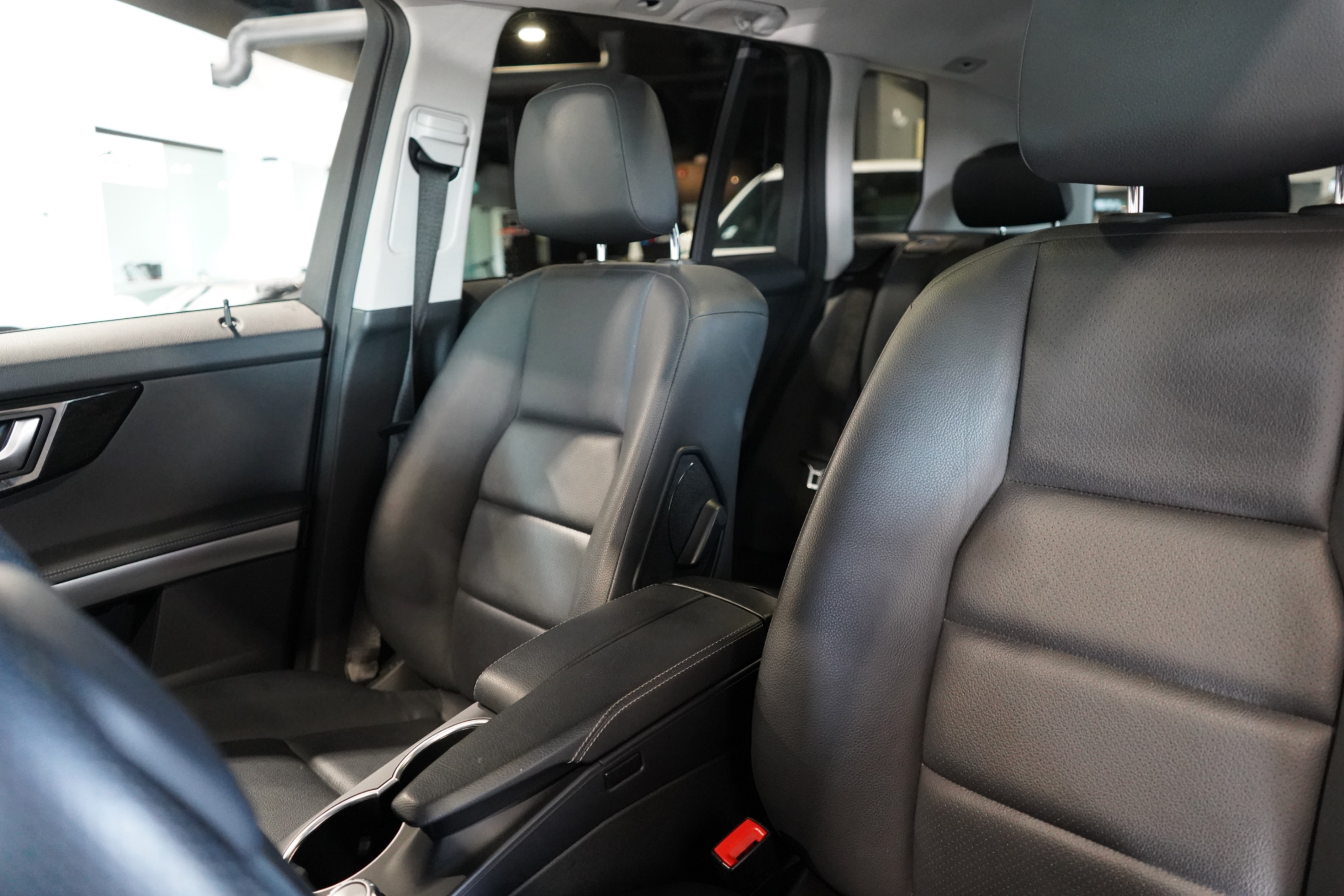 /worldwidemodernauto/2014-Mercedes-Benz-GLK-Class-48886620103663136.jpg