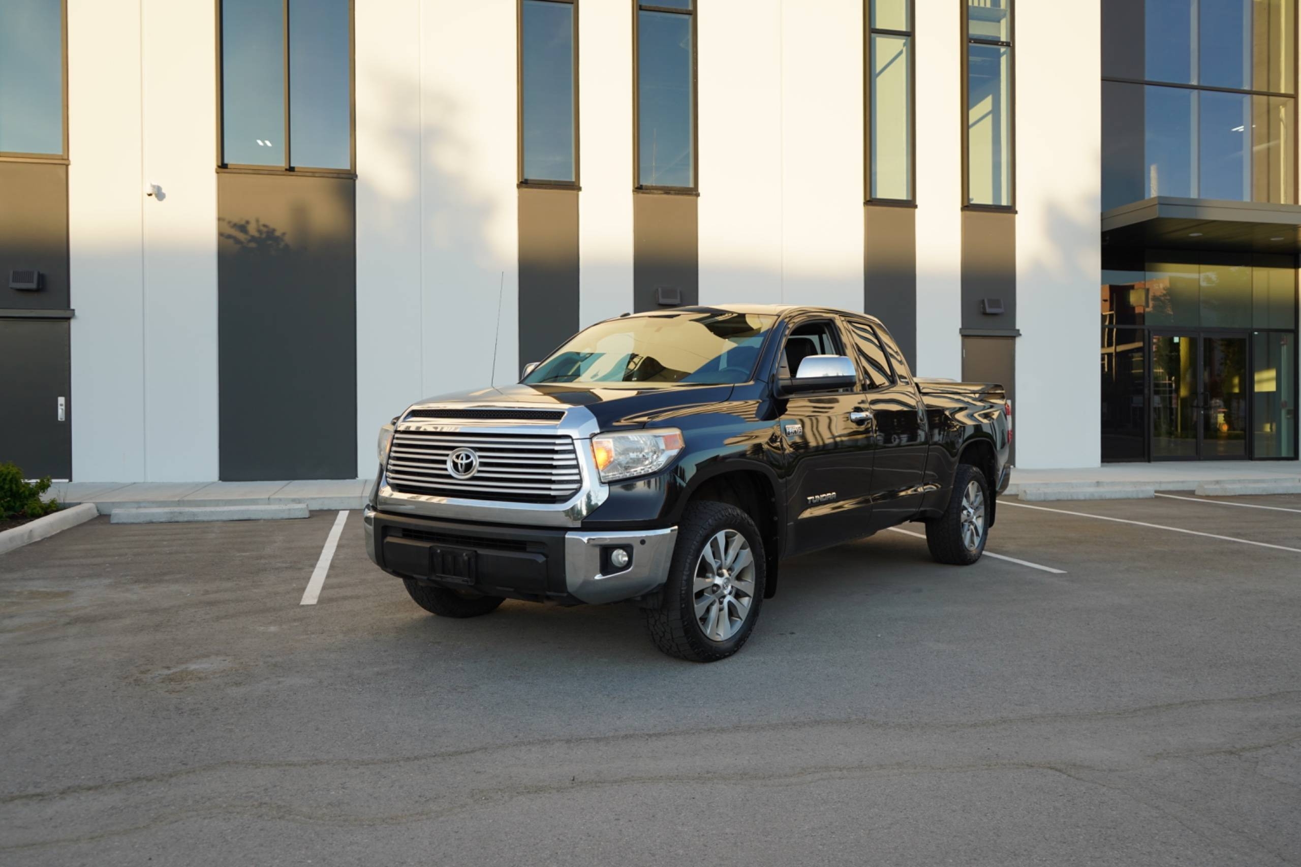 /worldwidemodernauto/2014-Toyota-Tundra-42720579725724117.jpg