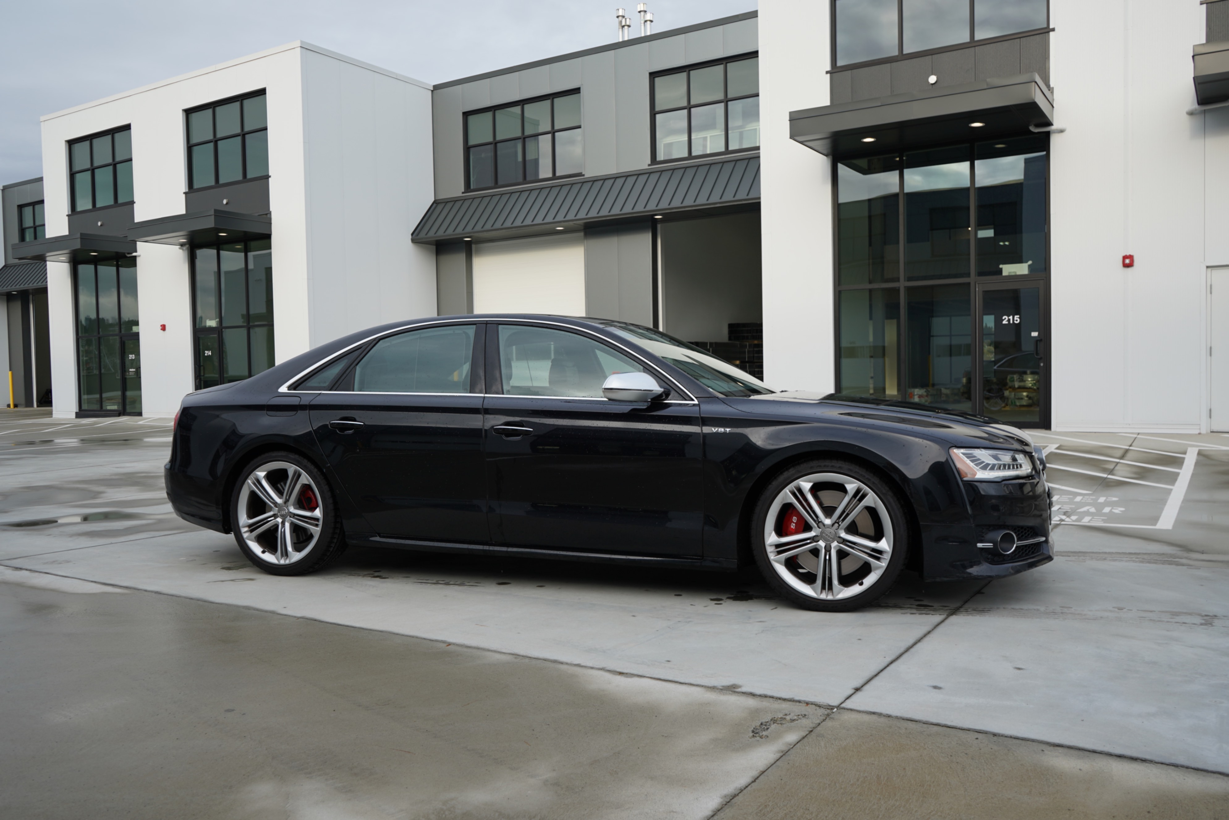 /worldwidemodernauto/2015-Audi-S8-3985178054201137.jpg