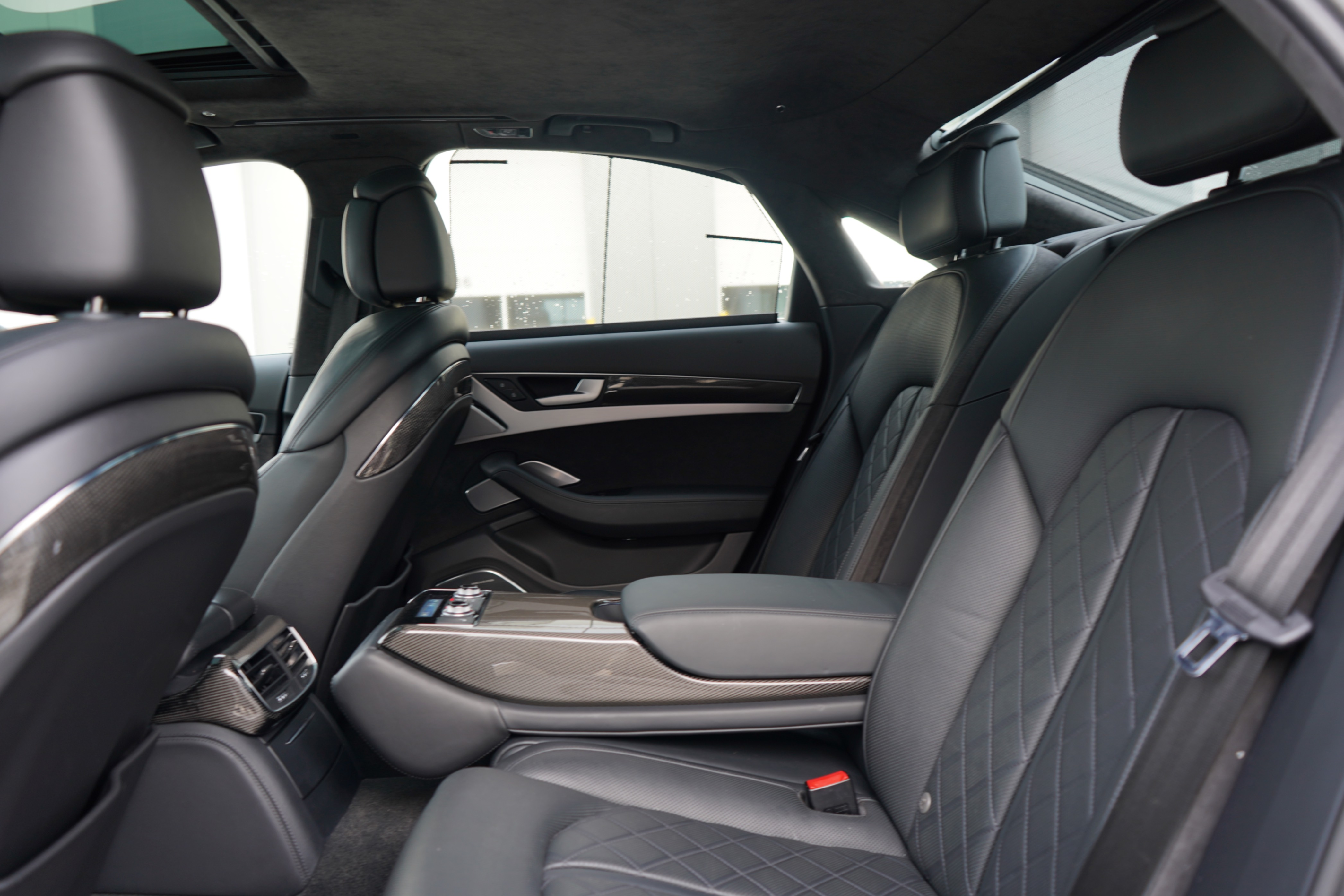 /worldwidemodernauto/2015-Audi-S8-797966970311244.jpg