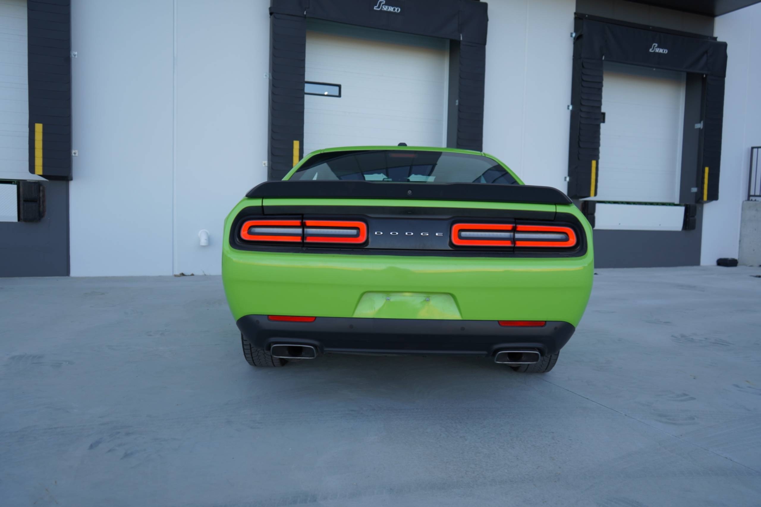 /worldwidemodernauto/2015-Dodge-Challenger-15694462887677618.jpg
