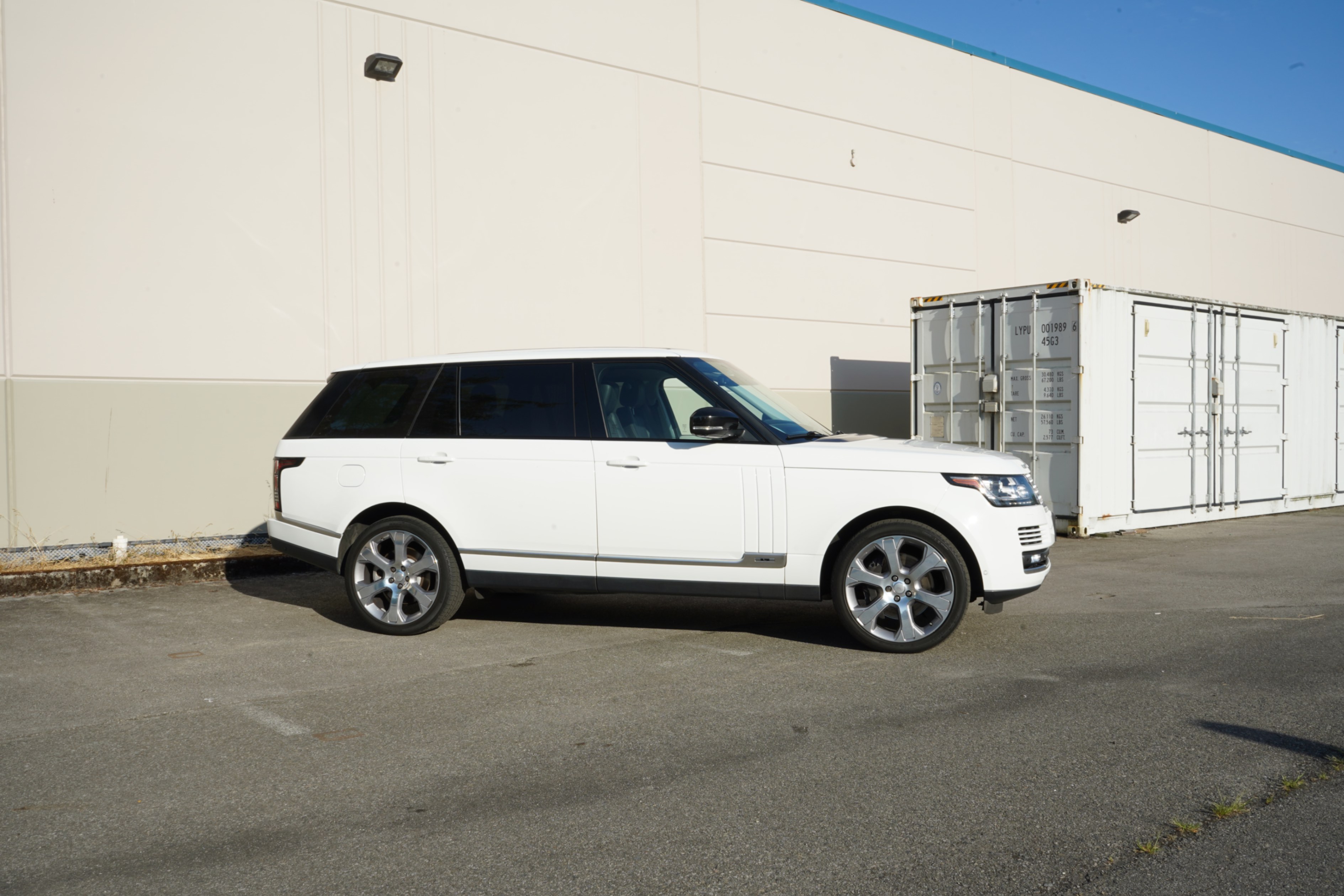 /worldwidemodernauto/2015-LandRover-RangeRover-6373089054832781.jpg