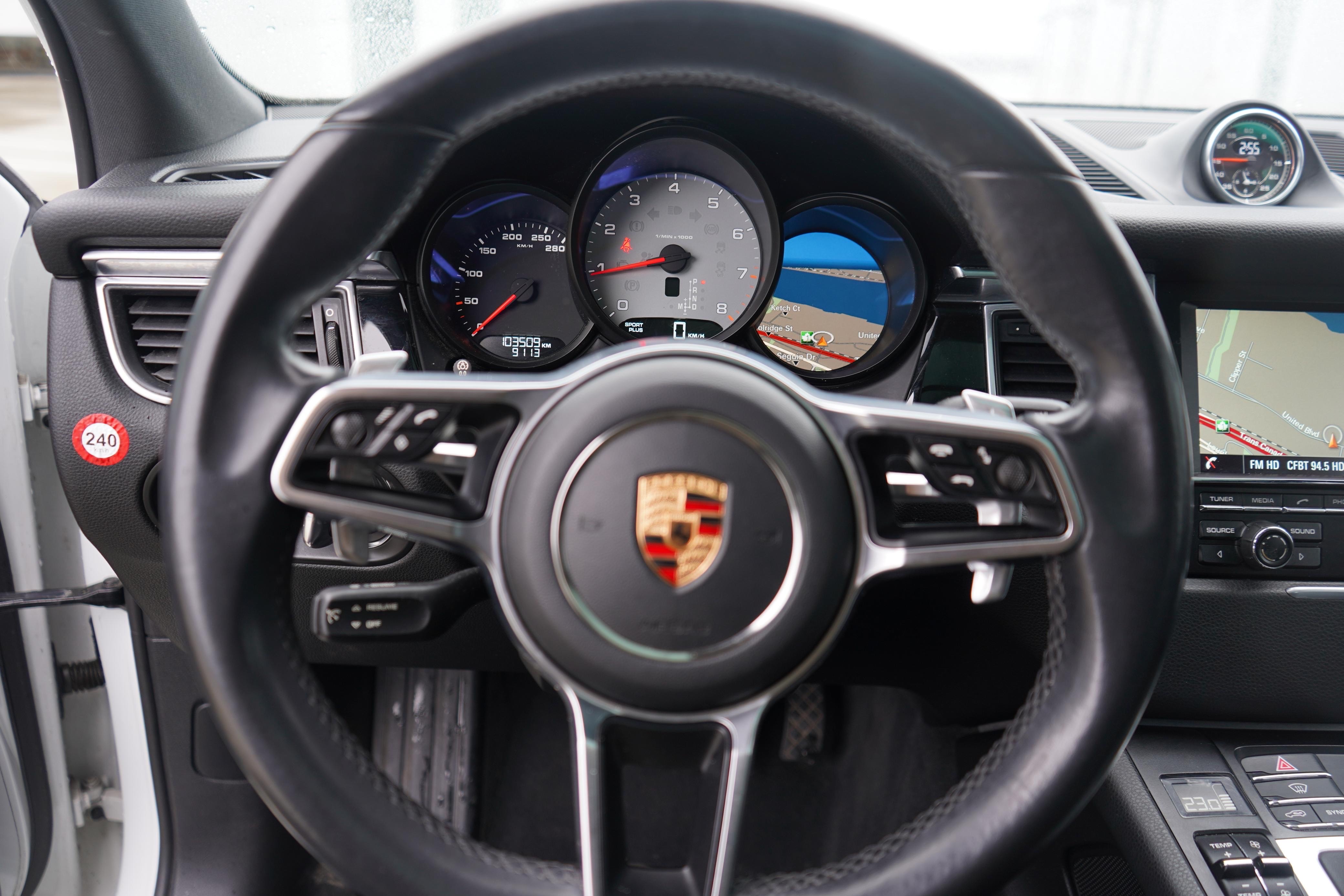 /worldwidemodernauto/2015-Porsche-Macan-6449020530063128.jpg