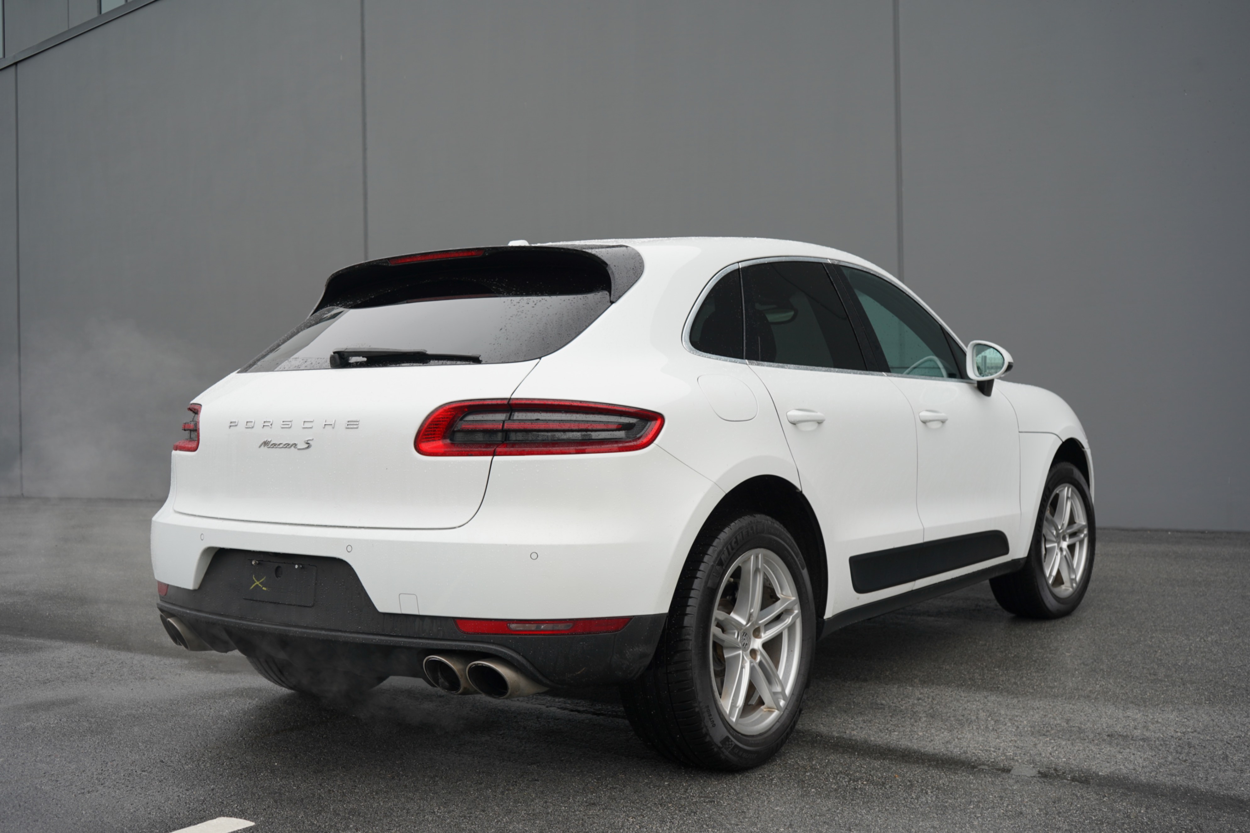 /worldwidemodernauto/2015-Porsche-Macan-7444205595604443.jpg
