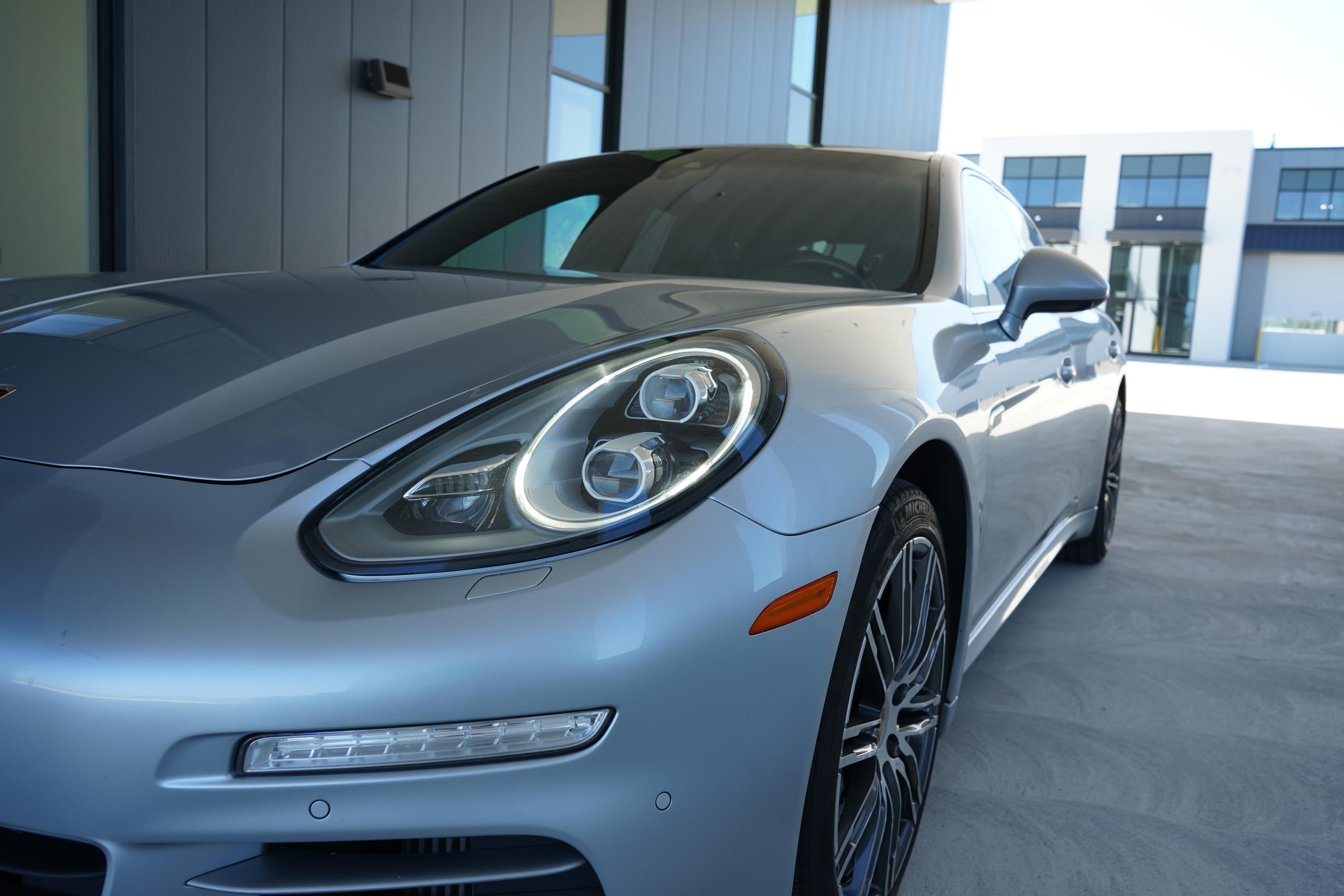 /worldwidemodernauto/2015-Porsche-Panamera-5083897958764481.jpg