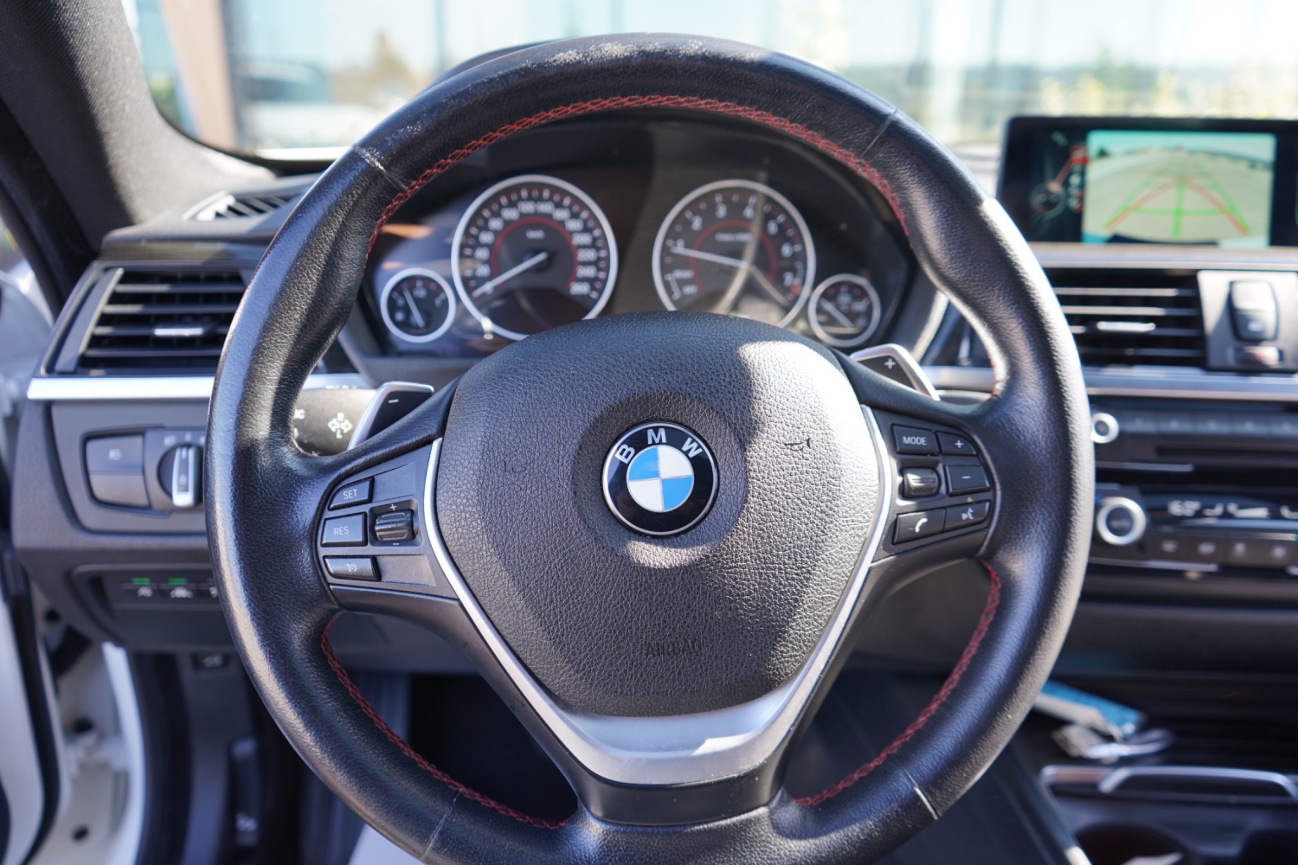 /worldwidemodernauto/2016-BMW-4Series-037586249577670205.jpg