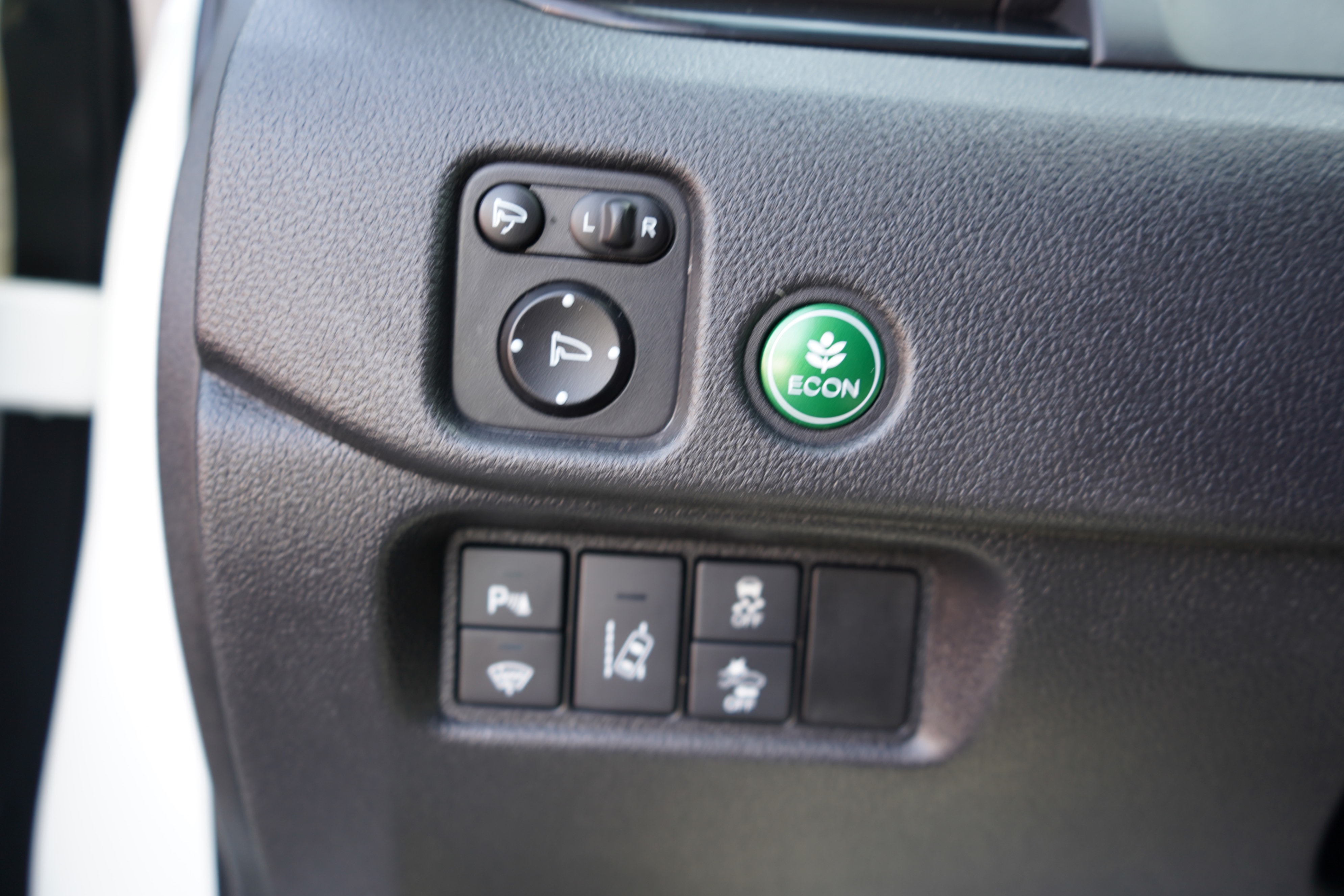 /worldwidemodernauto/2016-Honda-Pilot-11727169503336787.jpg